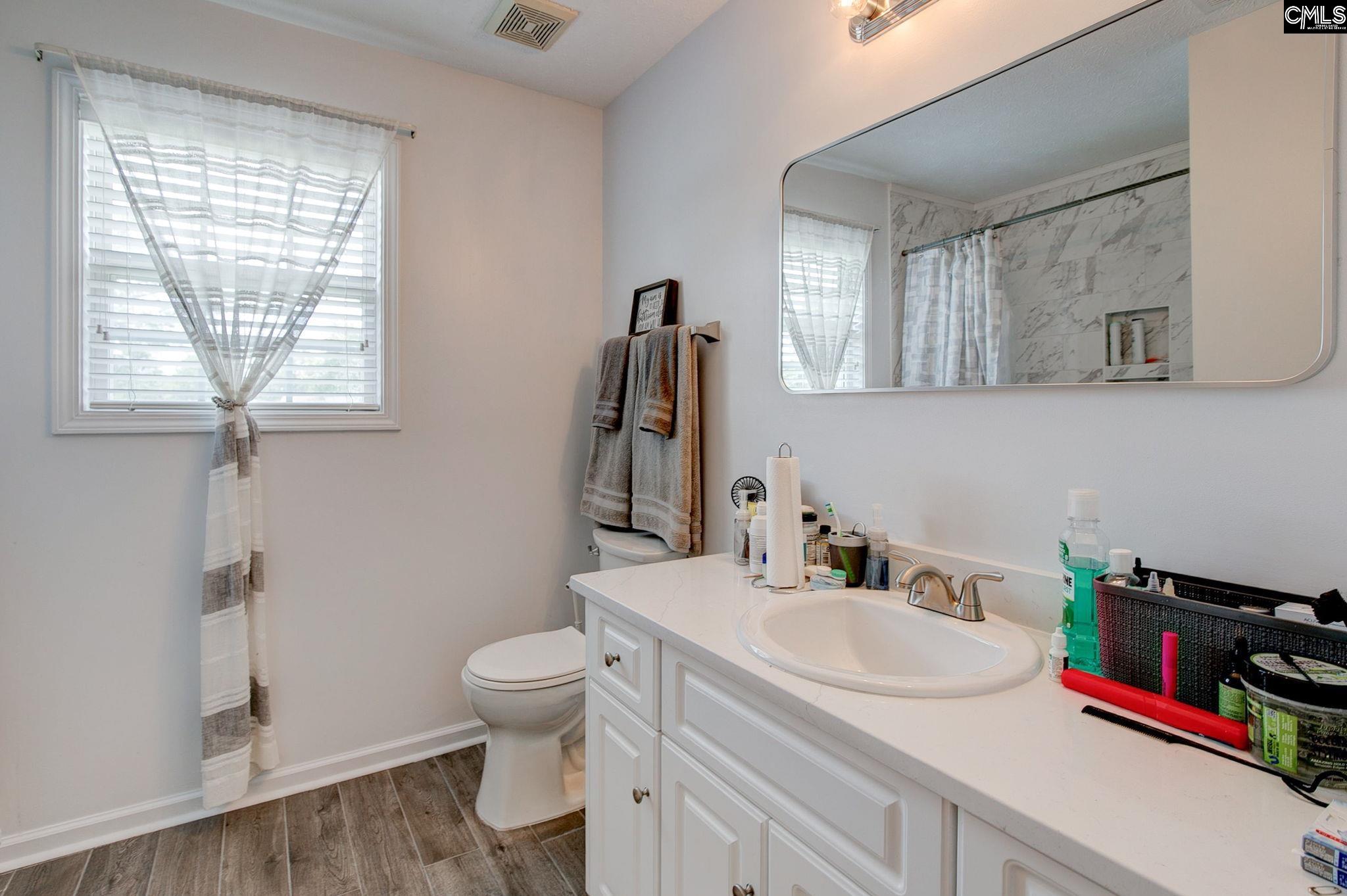 7 Chickasaw Circle Columbia, SC 29229