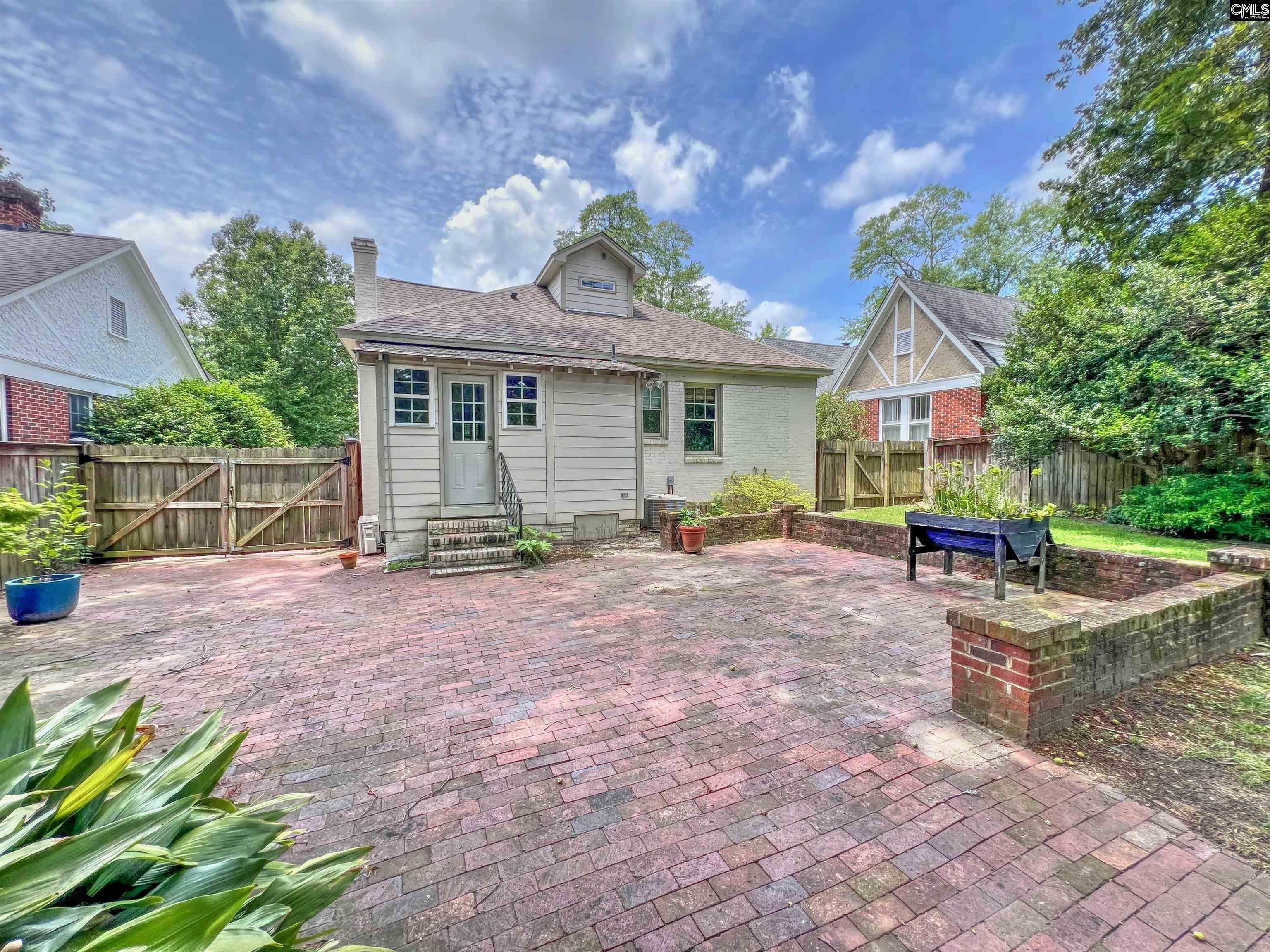 1412 Hagood Avenue Columbia, SC 29205-1327
