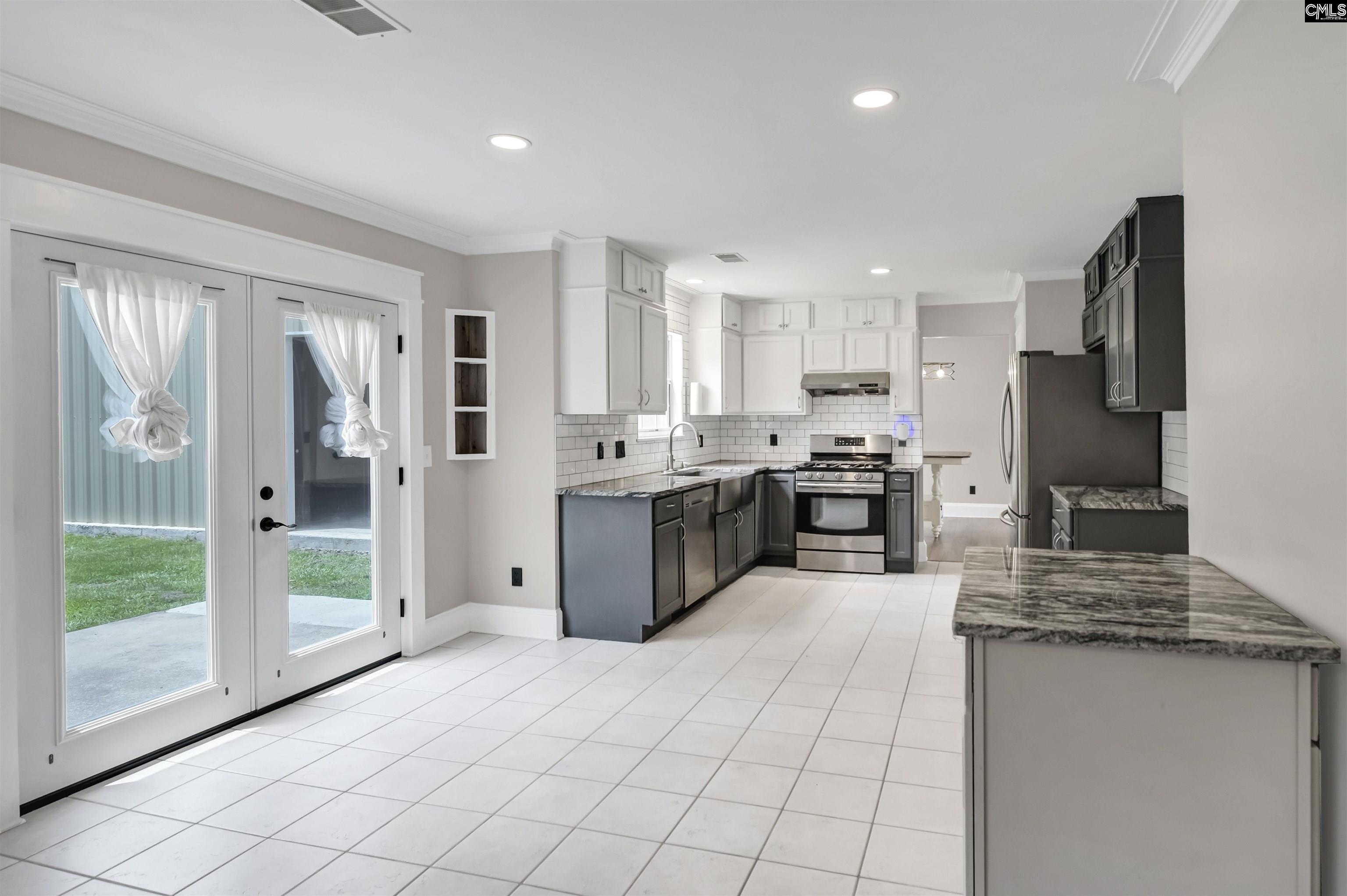 1820 Johnson Marina Road, Chapin, South Carolina image 12