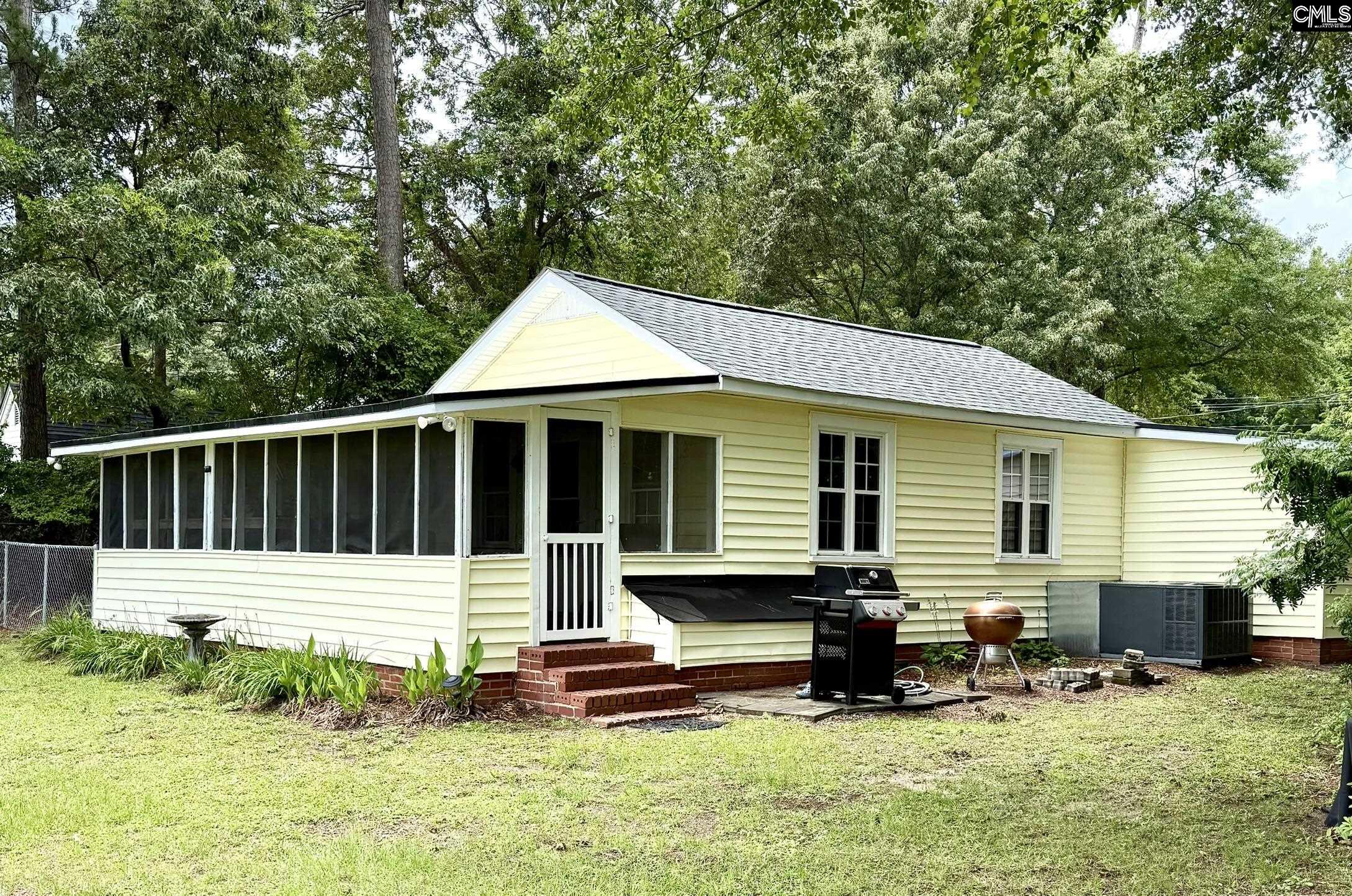 2112 Lake Shore Drive, Manning, South Carolina image 2