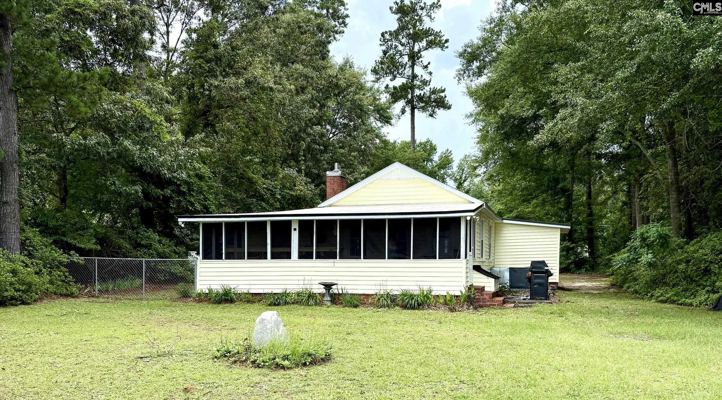 2112 Lake Shore Drive, Manning, South Carolina image 3