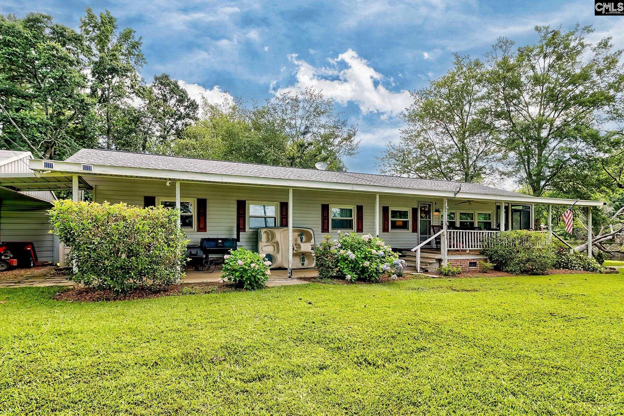 1944 Blacksgate East Road, Prosperity, South Carolina image 2