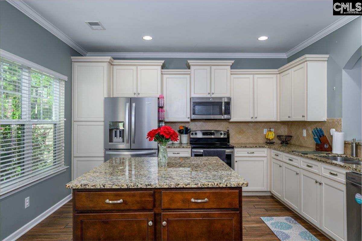 620 Blue Ledge Circle, Lexington, South Carolina image 3