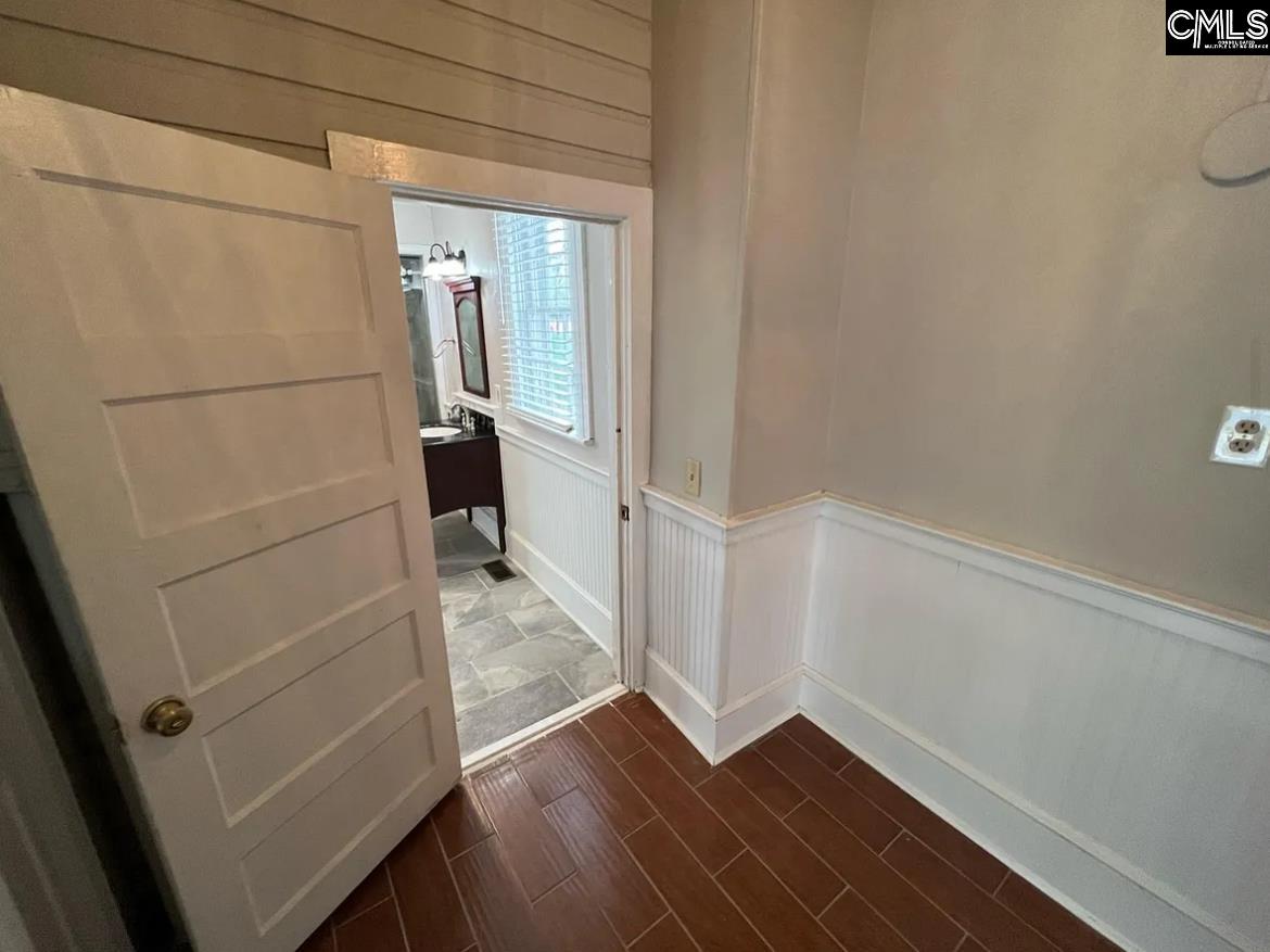 515 Center West Columbia, SC 29169