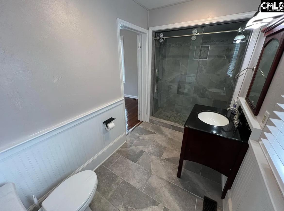 515 Center West Columbia, SC 29169