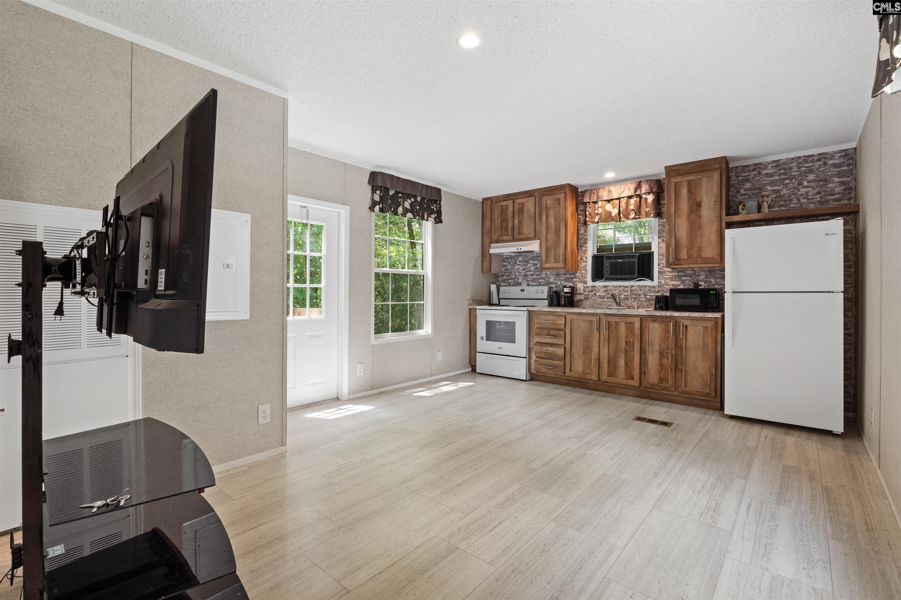 2818 Wildflower Road Blythewood, SC 29016