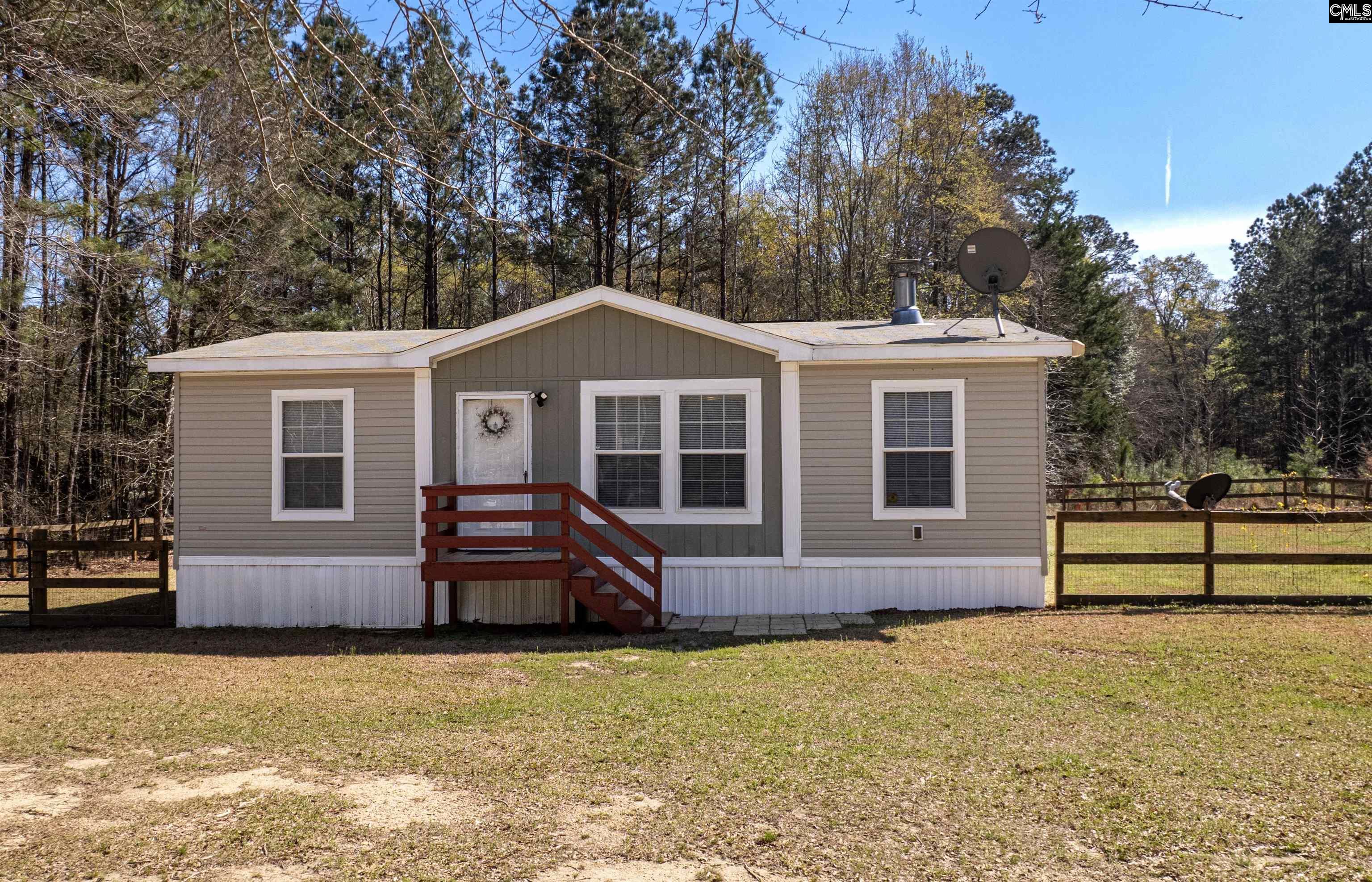 499 Wateree Estates Road, Winnsboro, South Carolina image 1