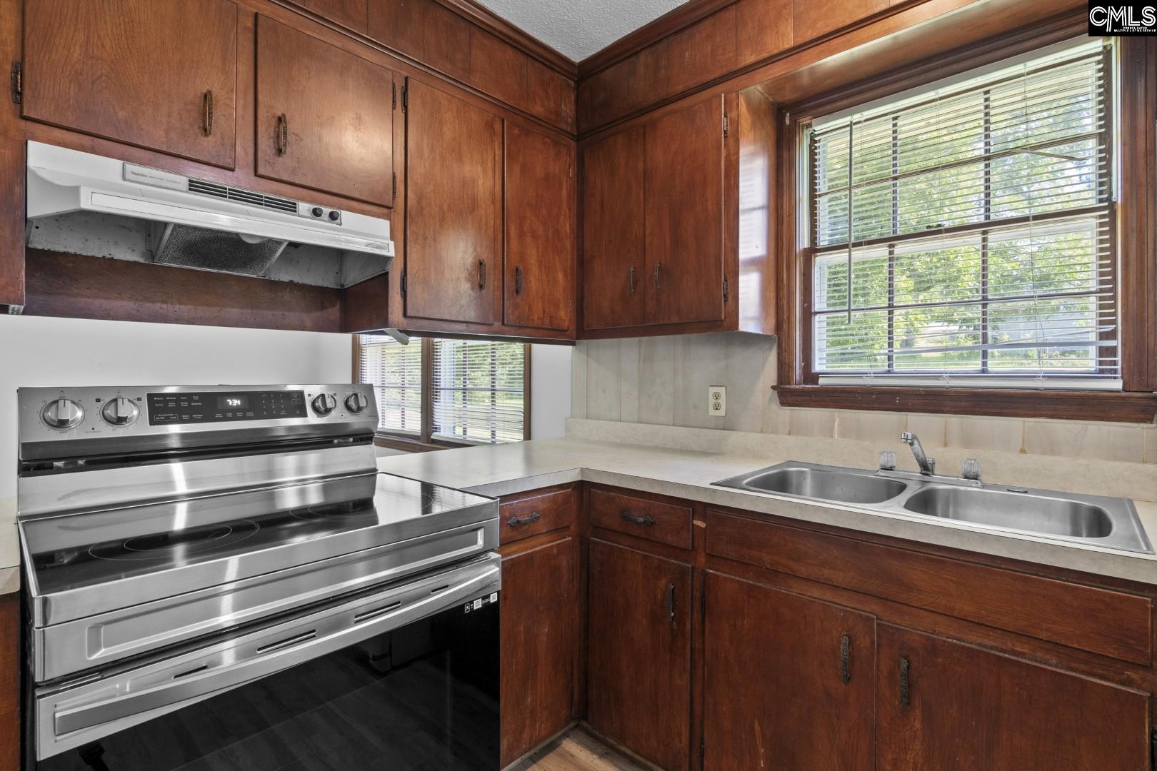 2017 Wellington Road, Cayce, South Carolina image 7