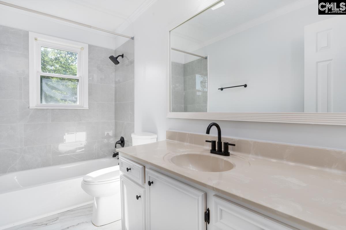 800 Valhalla Drive Columbia, SC 29229-3327