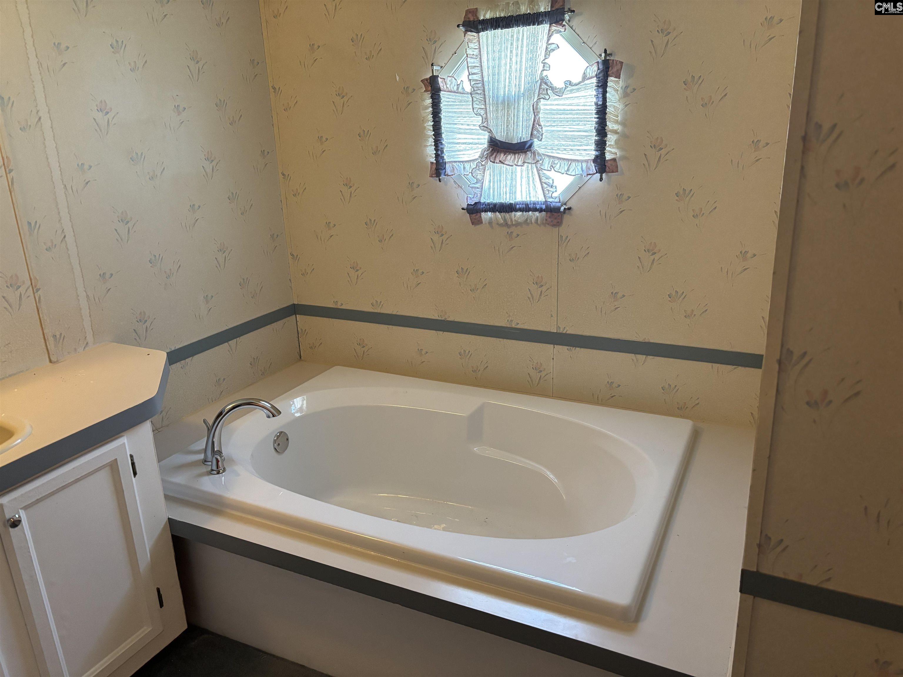 743 Second Texas Road St. George, SC 29477