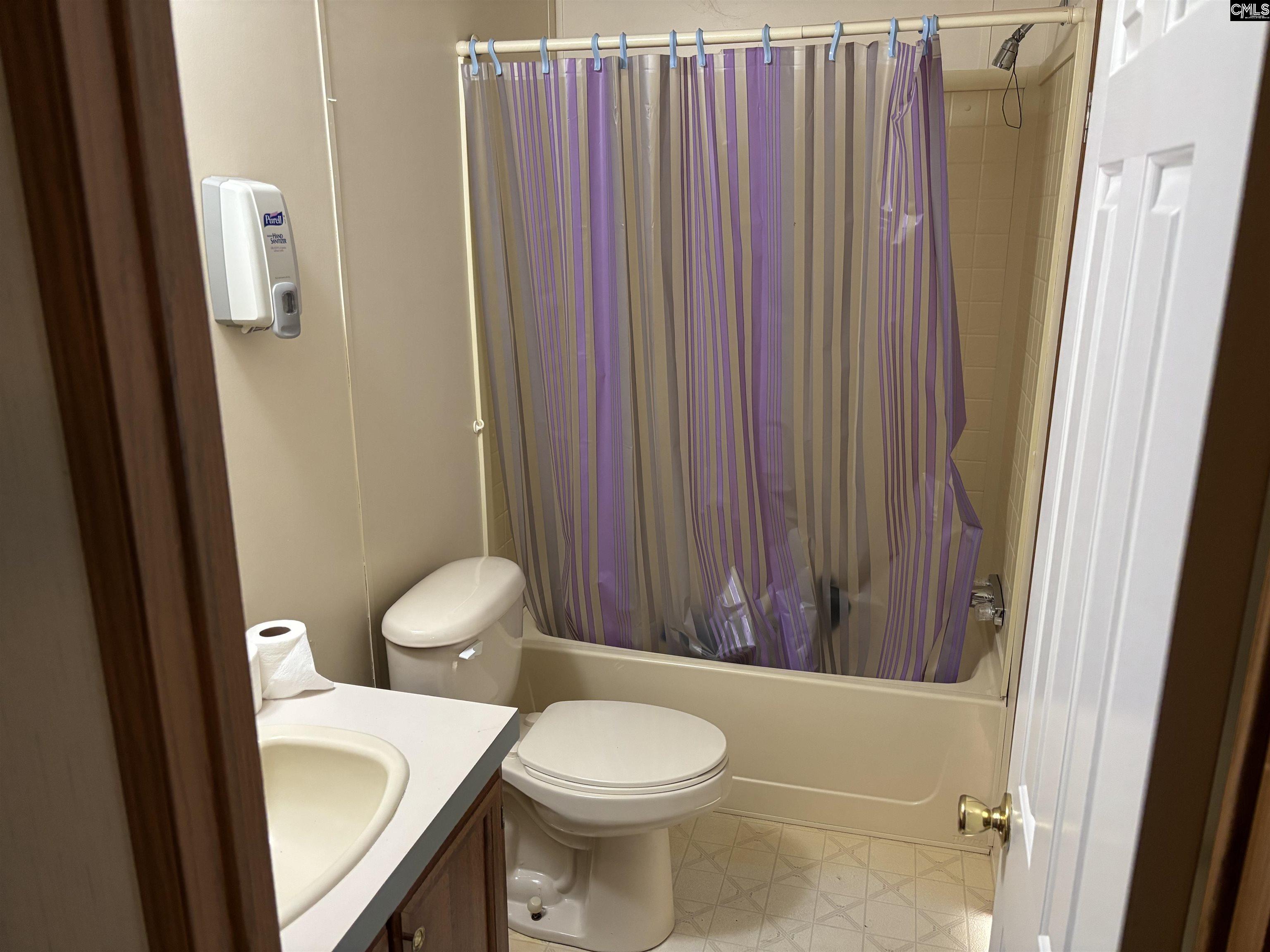 743 Second Texas Road St. George, SC 29477