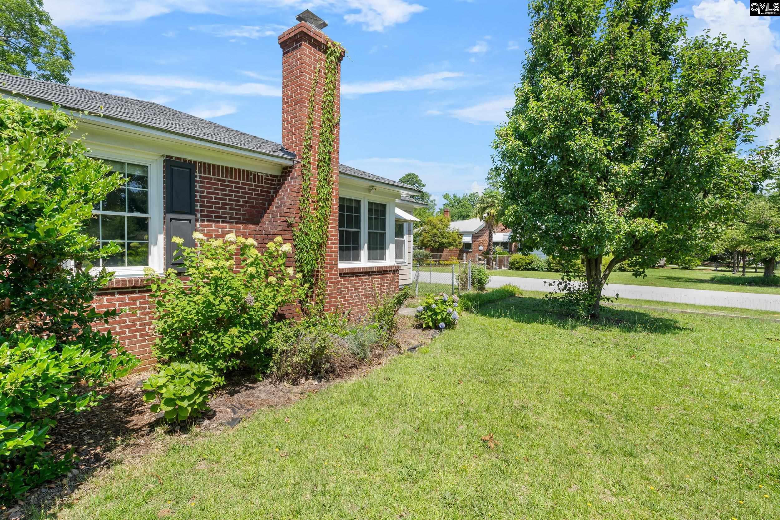 1400 Axtell Drive, Cayce, South Carolina image 3