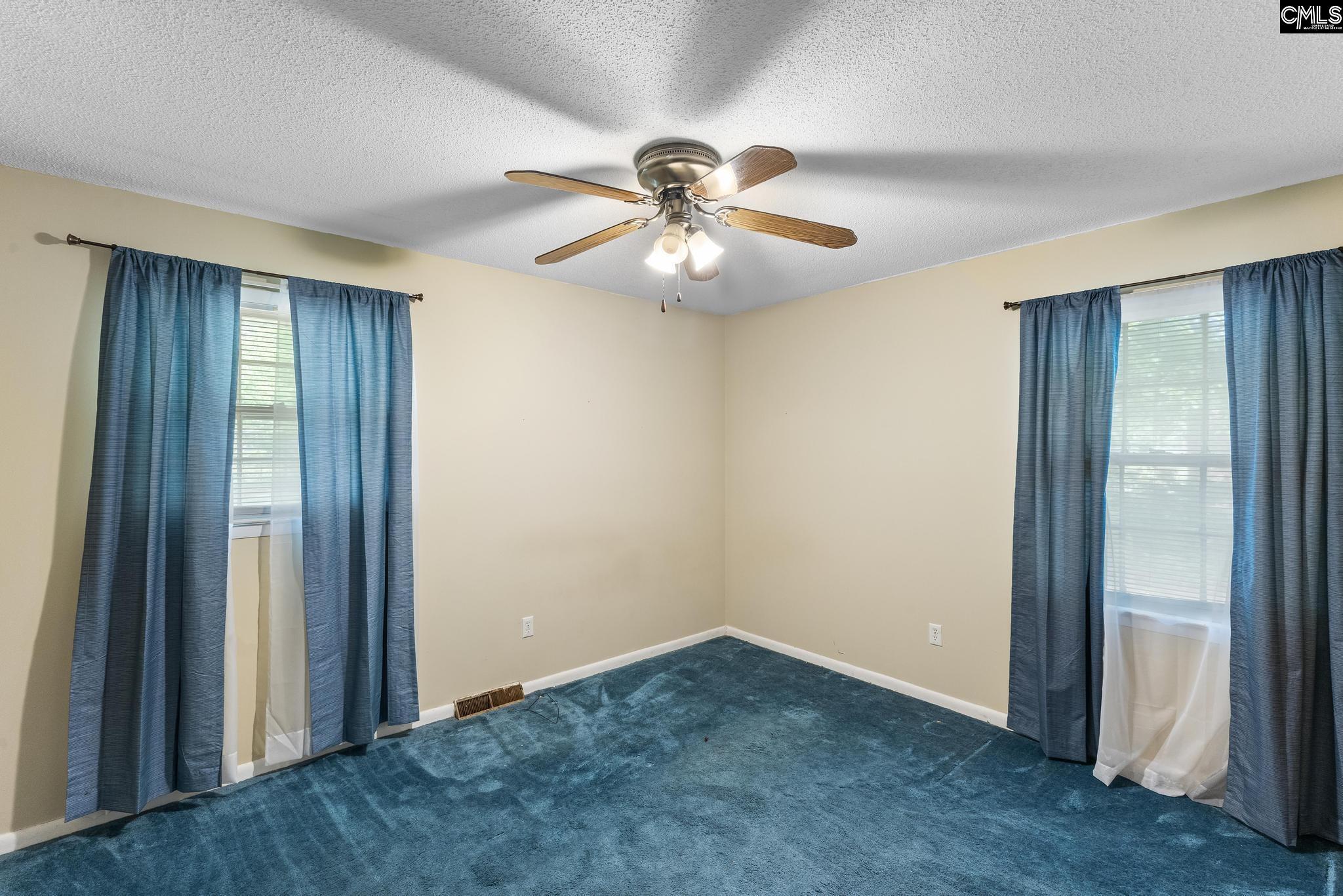 429 Donna Street Williston, SC 29853