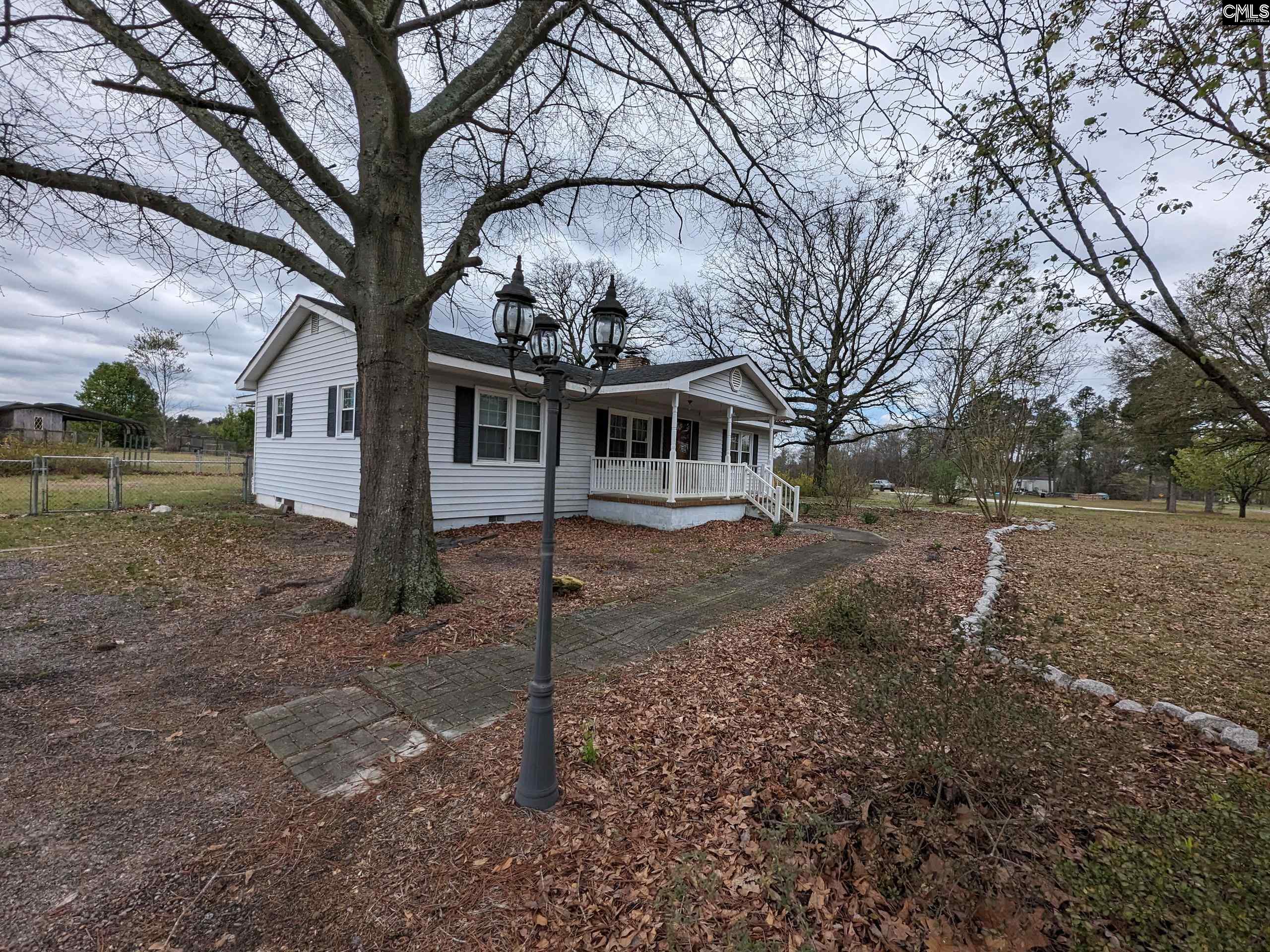 2651 Providence Road Cassatt, SC 29032