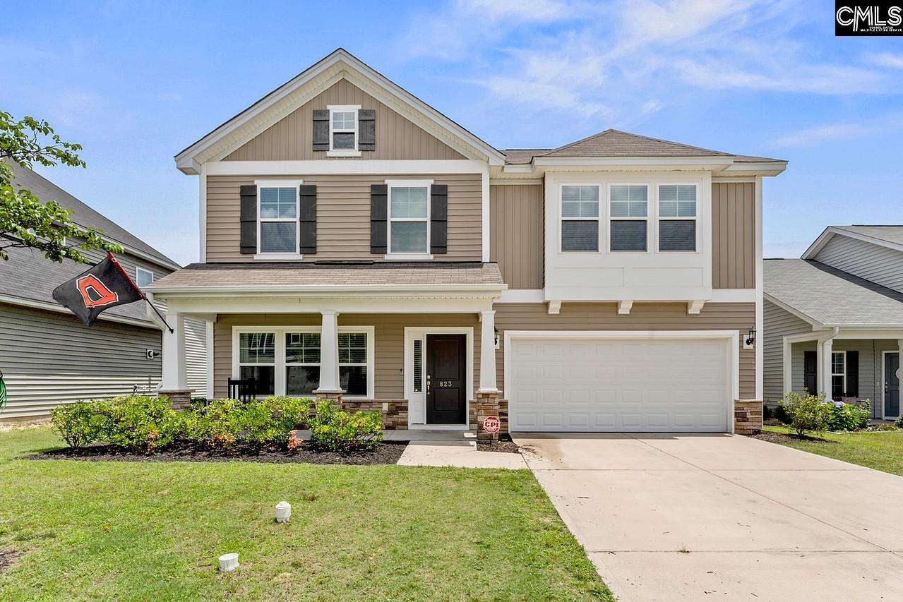 823 Queenshire Lane, Elgin, South Carolina image 1