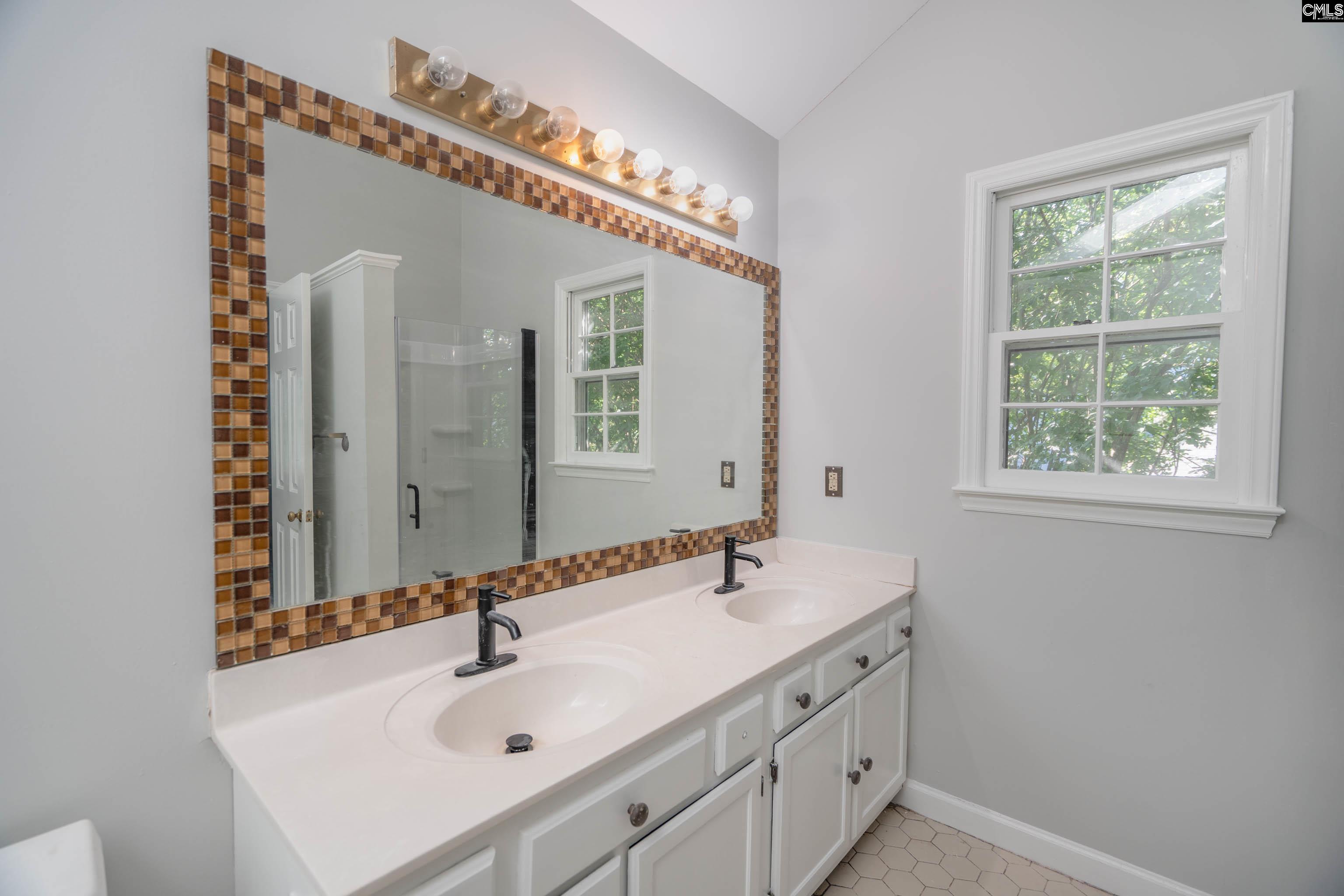 125 Brook Hollow Drive Columbia, SC 29229