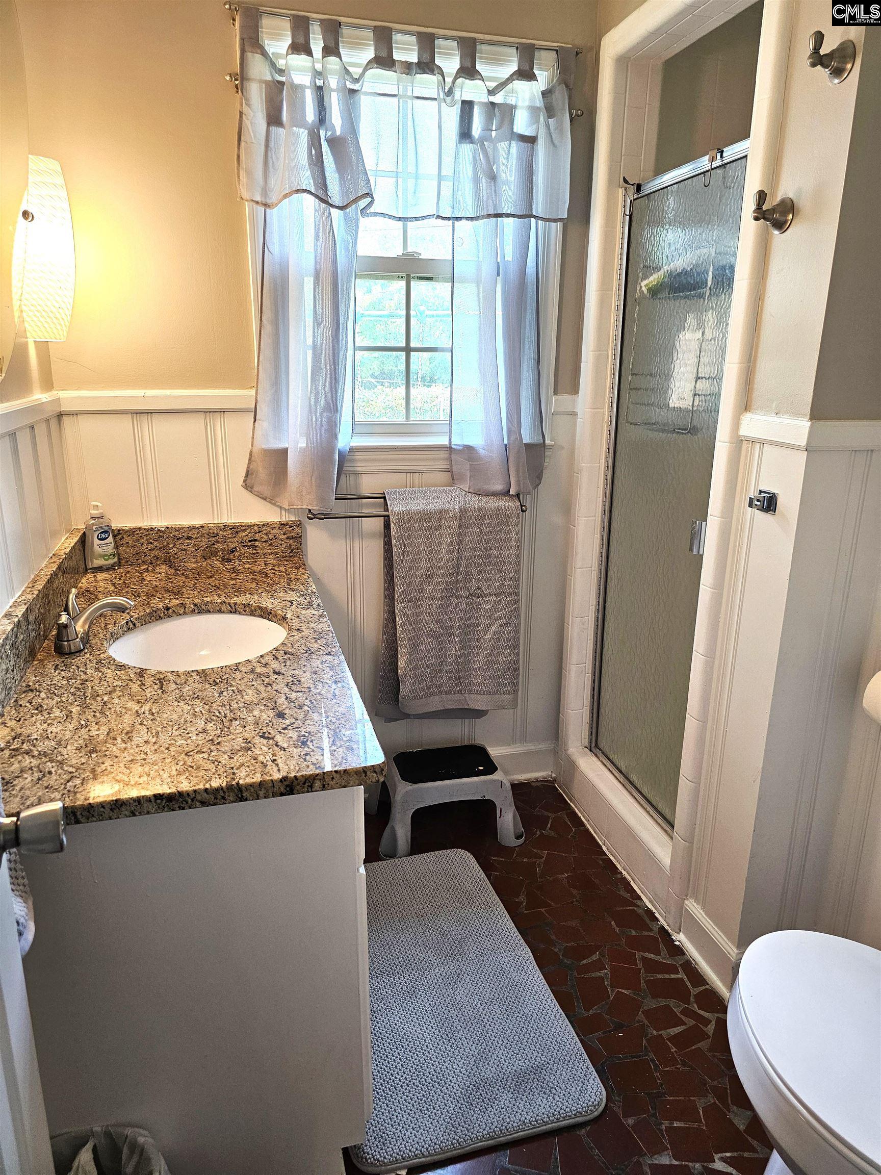 Shared Bath Downstairs