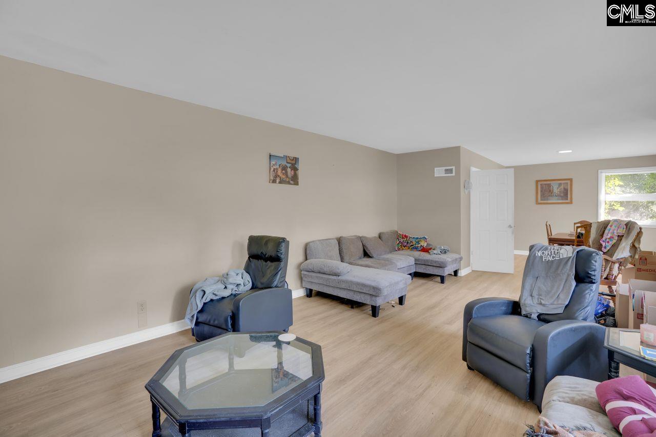 Lake Elizabeth Drive Columbia, SC 29203