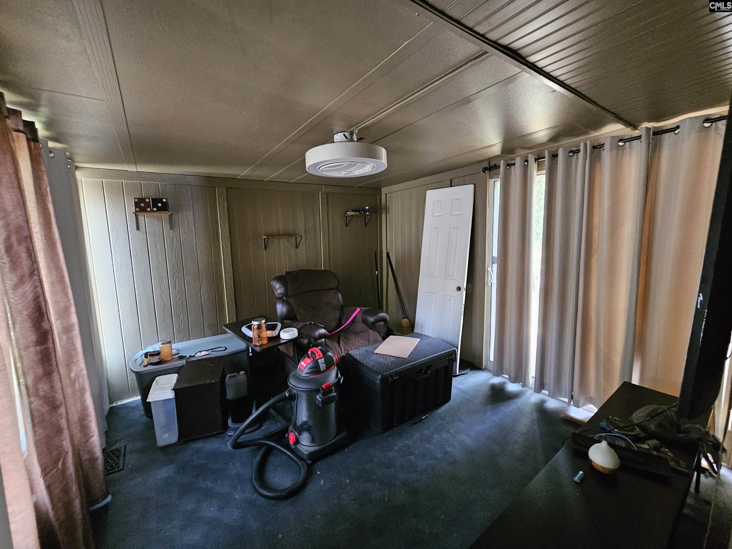 709 Meadowlake Drive Columbia, SC 29203