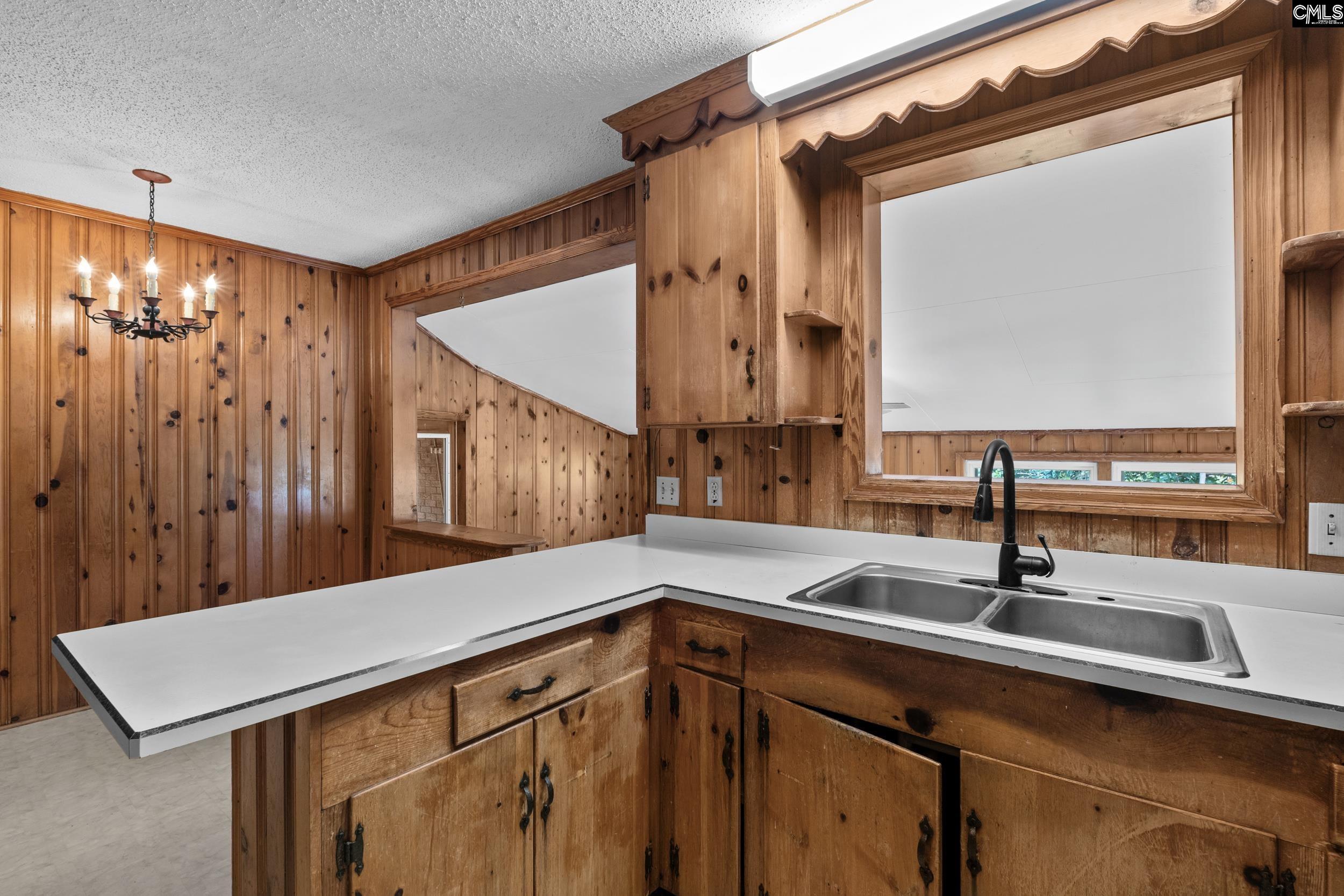 105 Minerva Street Columbia, SC 29209