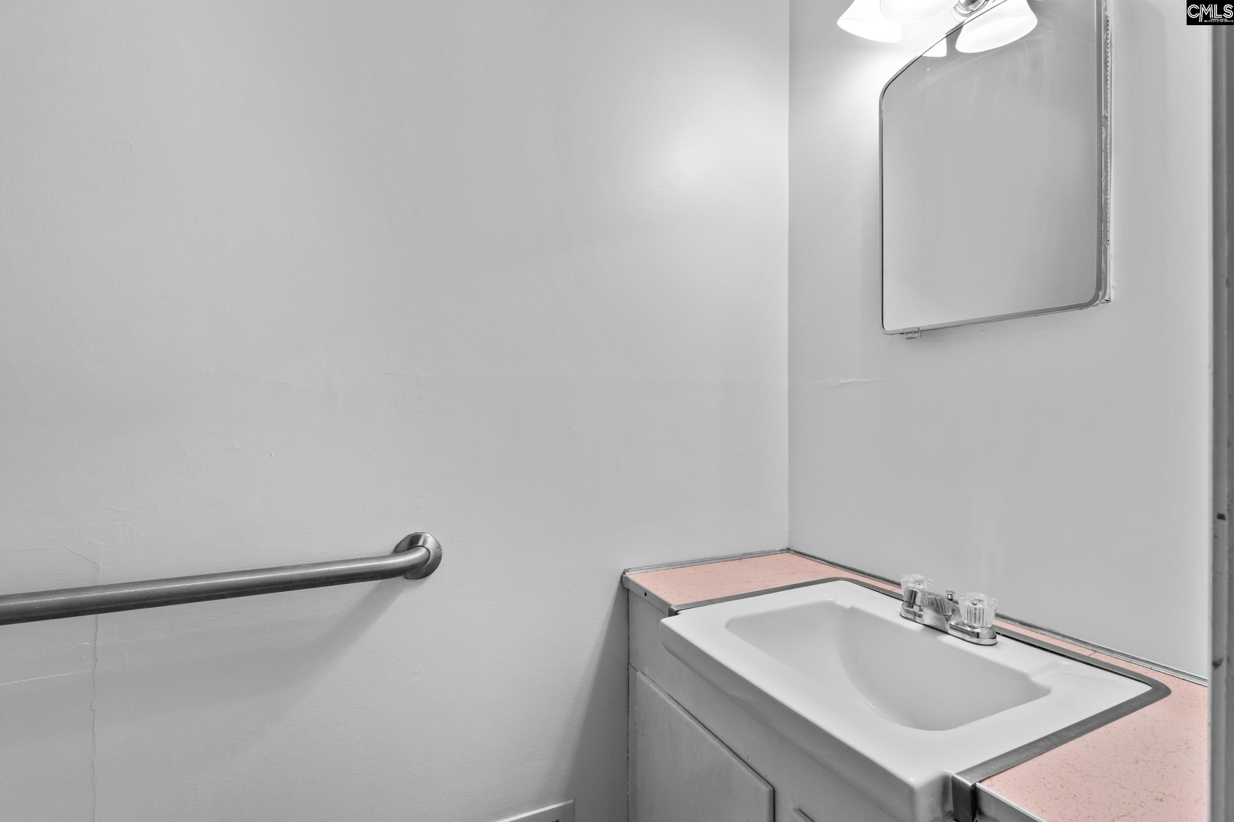 105 Minerva Street Columbia, SC 29209