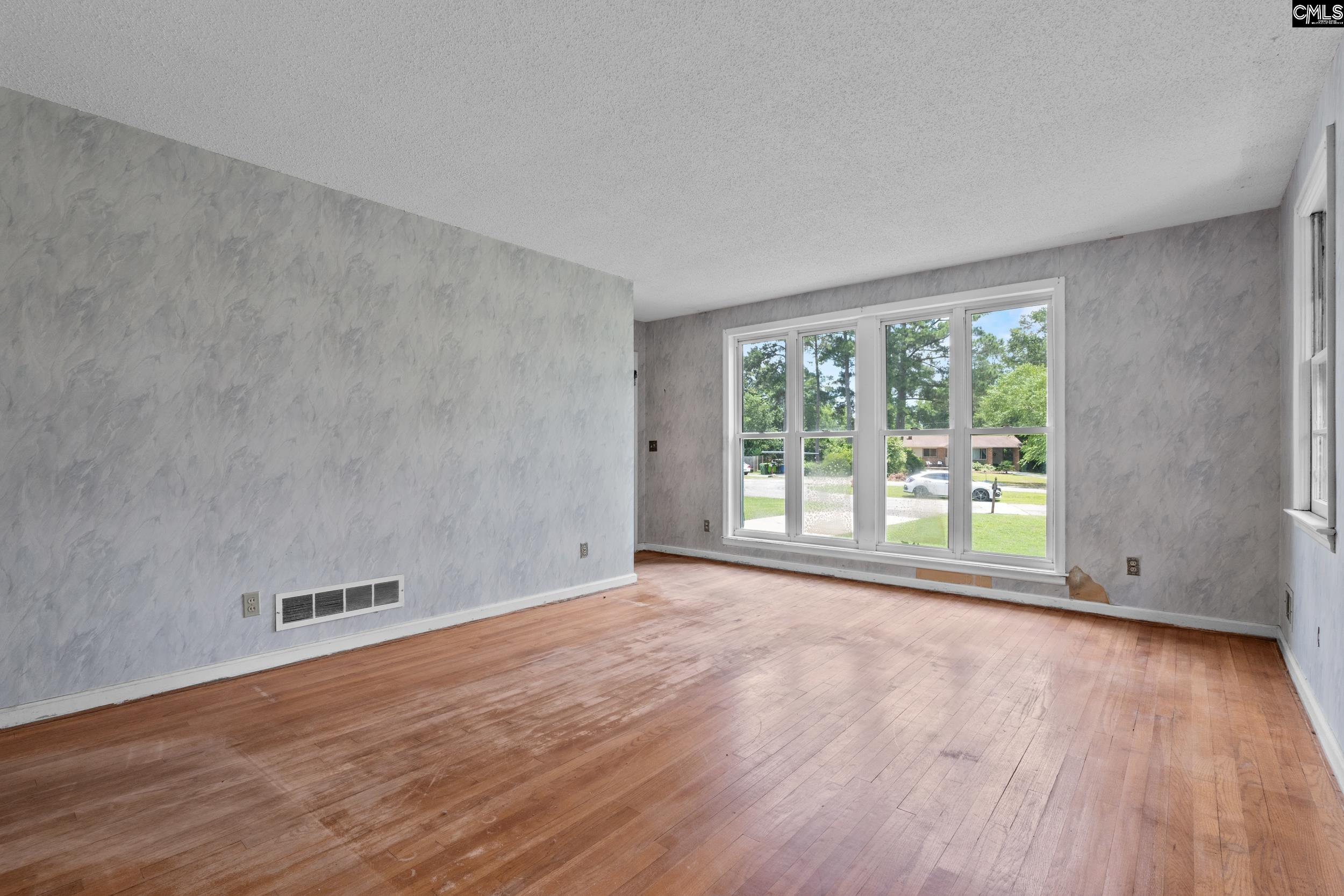 105 Minerva Street Columbia, SC 29209
