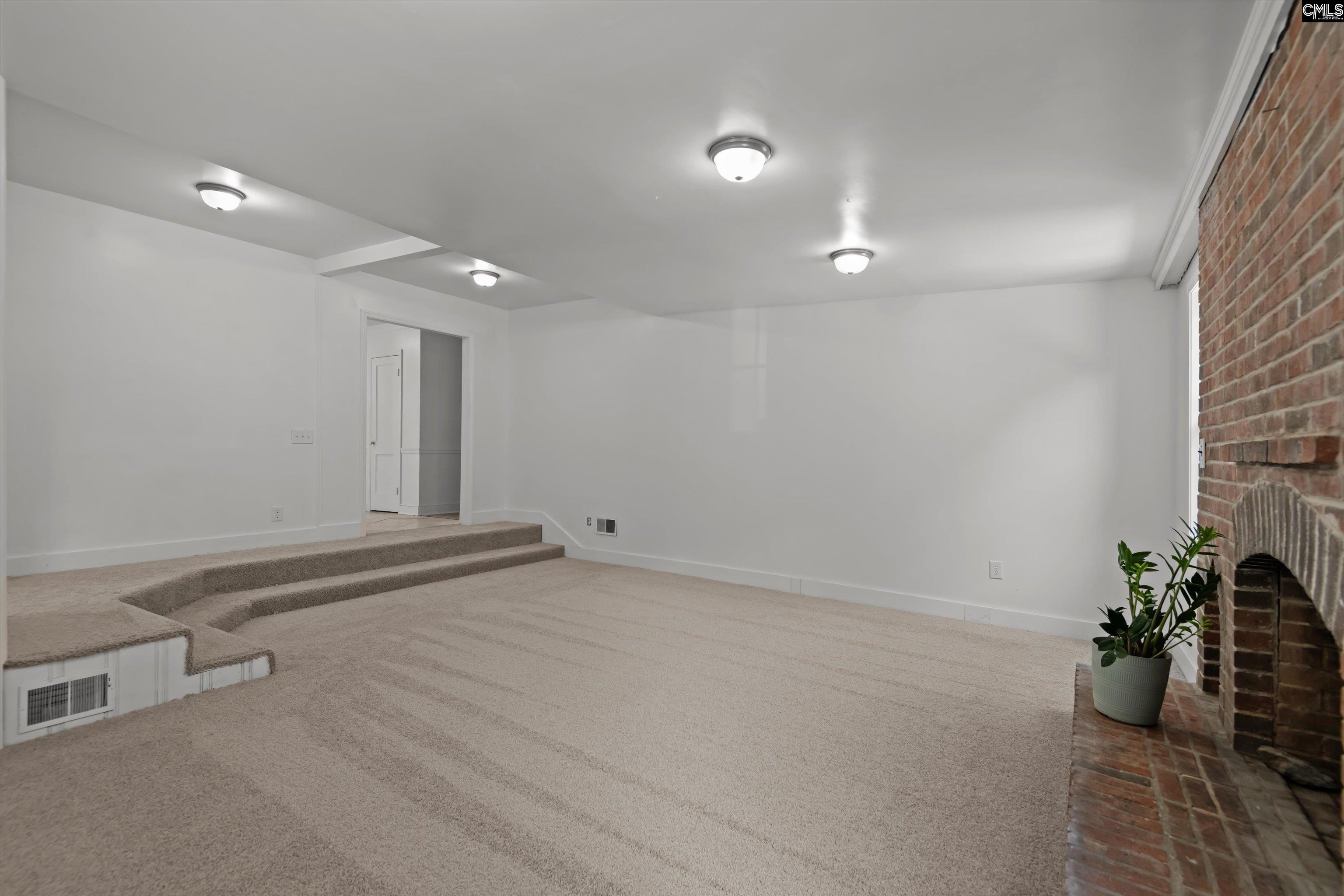 4405 Palmetto Avenue Columbia, SC 29203-5674