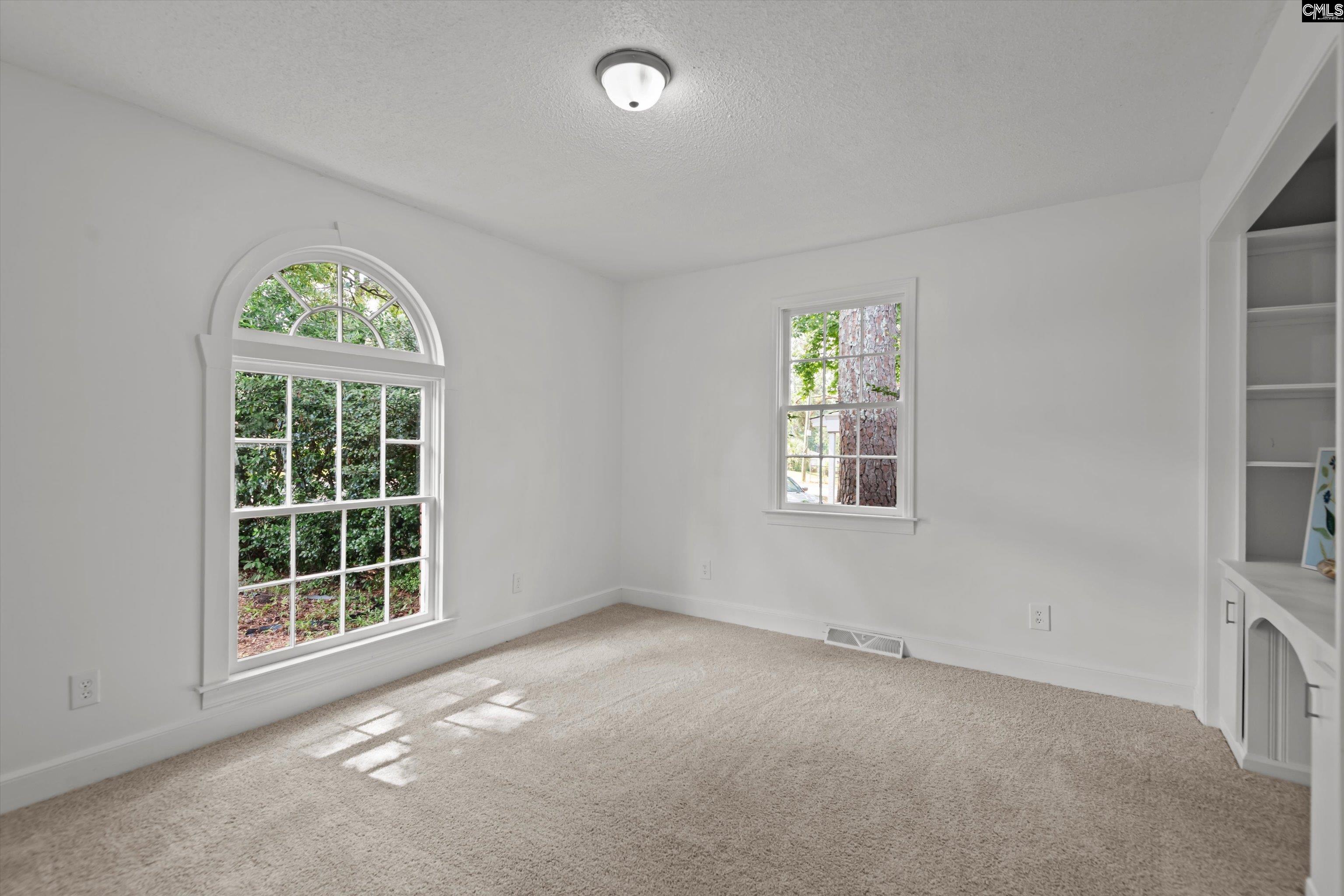 4405 Palmetto Avenue Columbia, SC 29203-5674