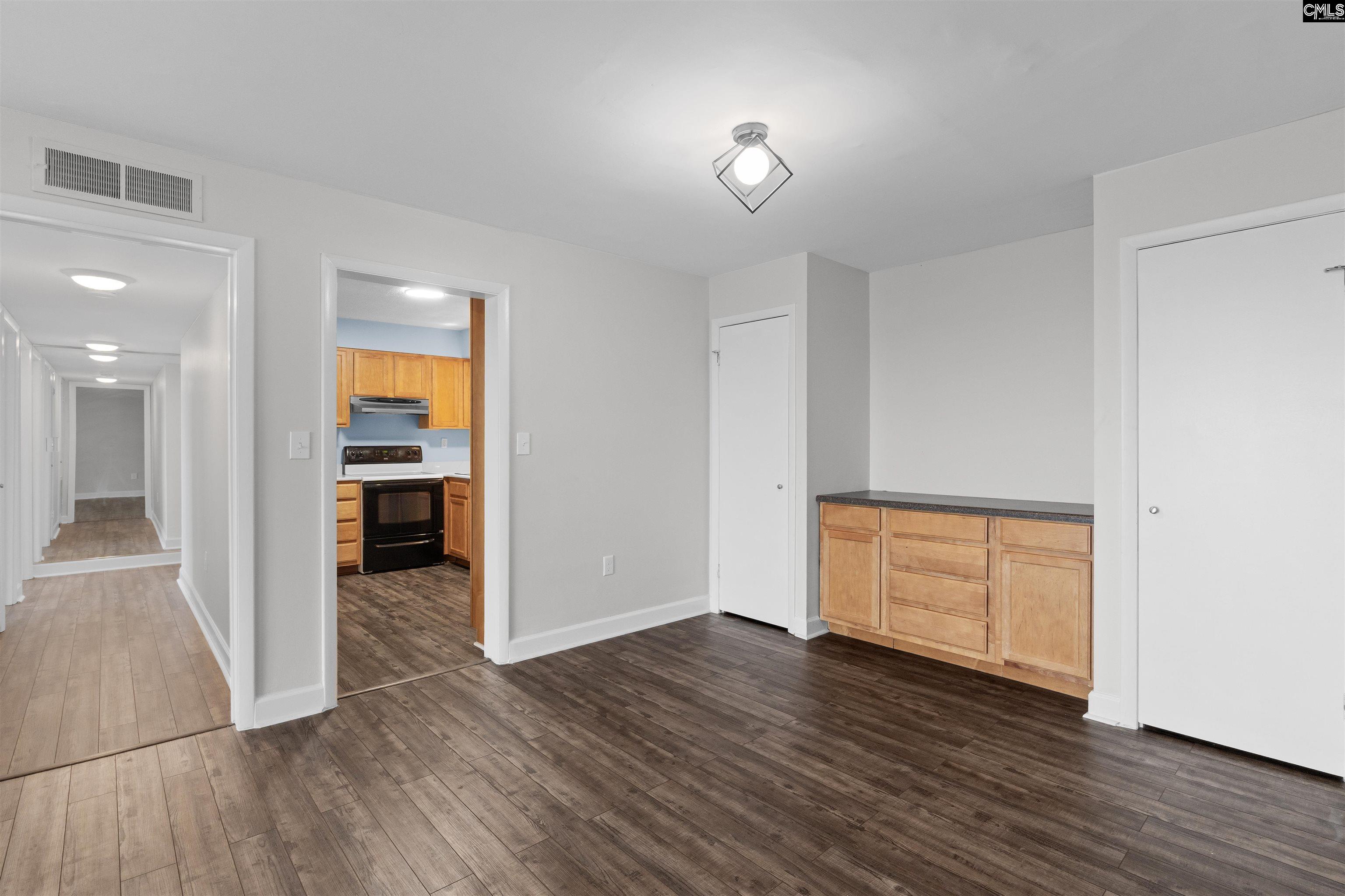 1825 Saint Julian Place Columbia, SC 29206