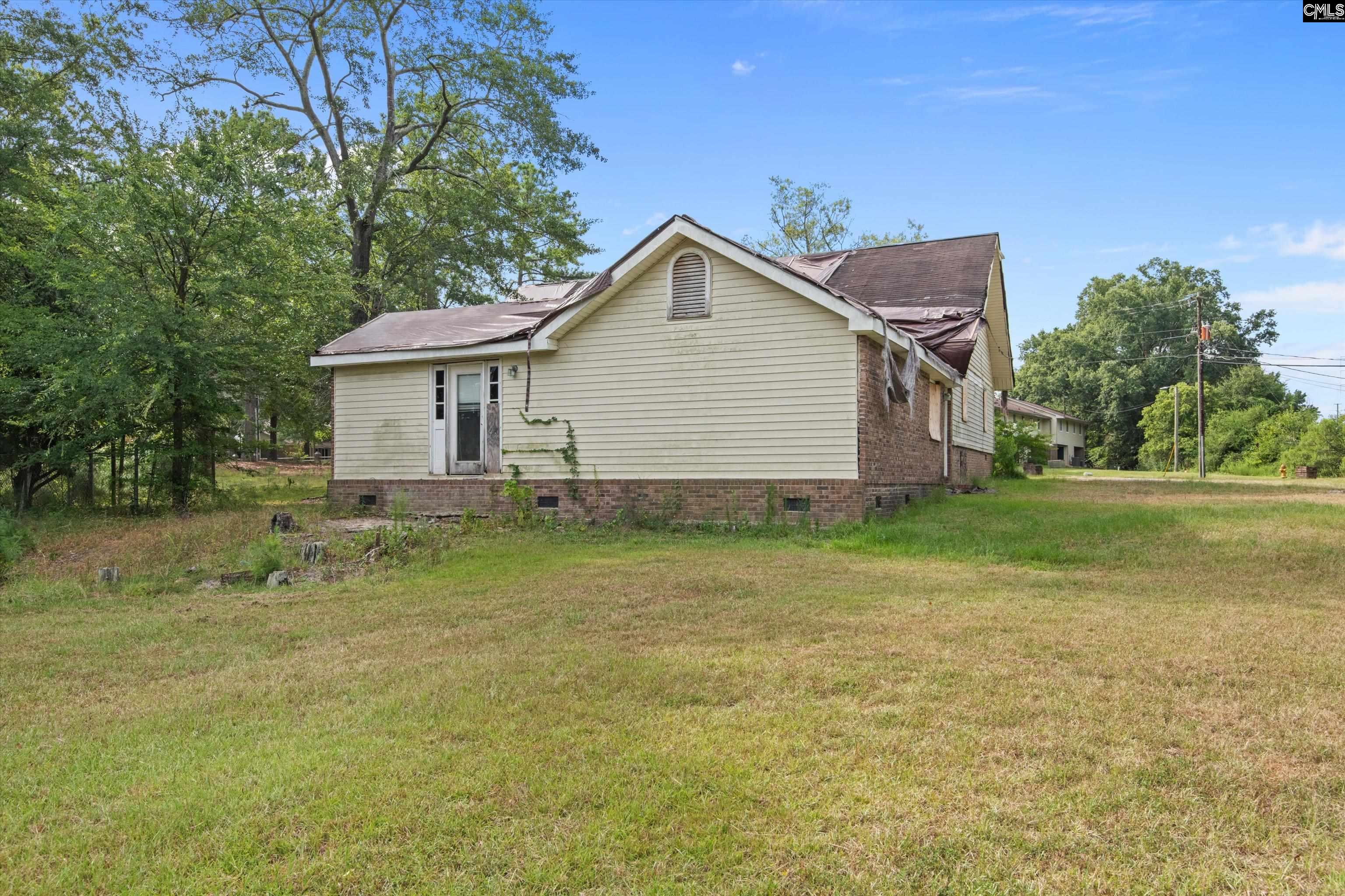 2601 Myrtle Street Newberry, SC 29108