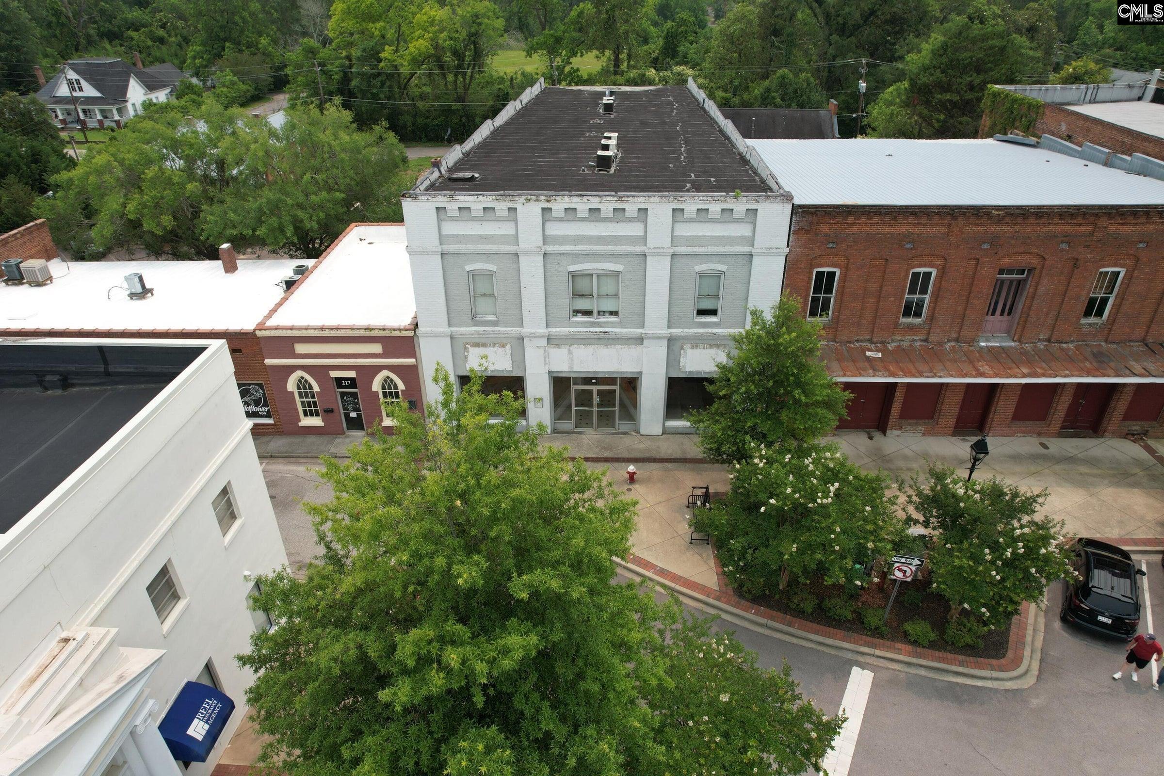 112 Courthouse Square Edgefield, SC 29824