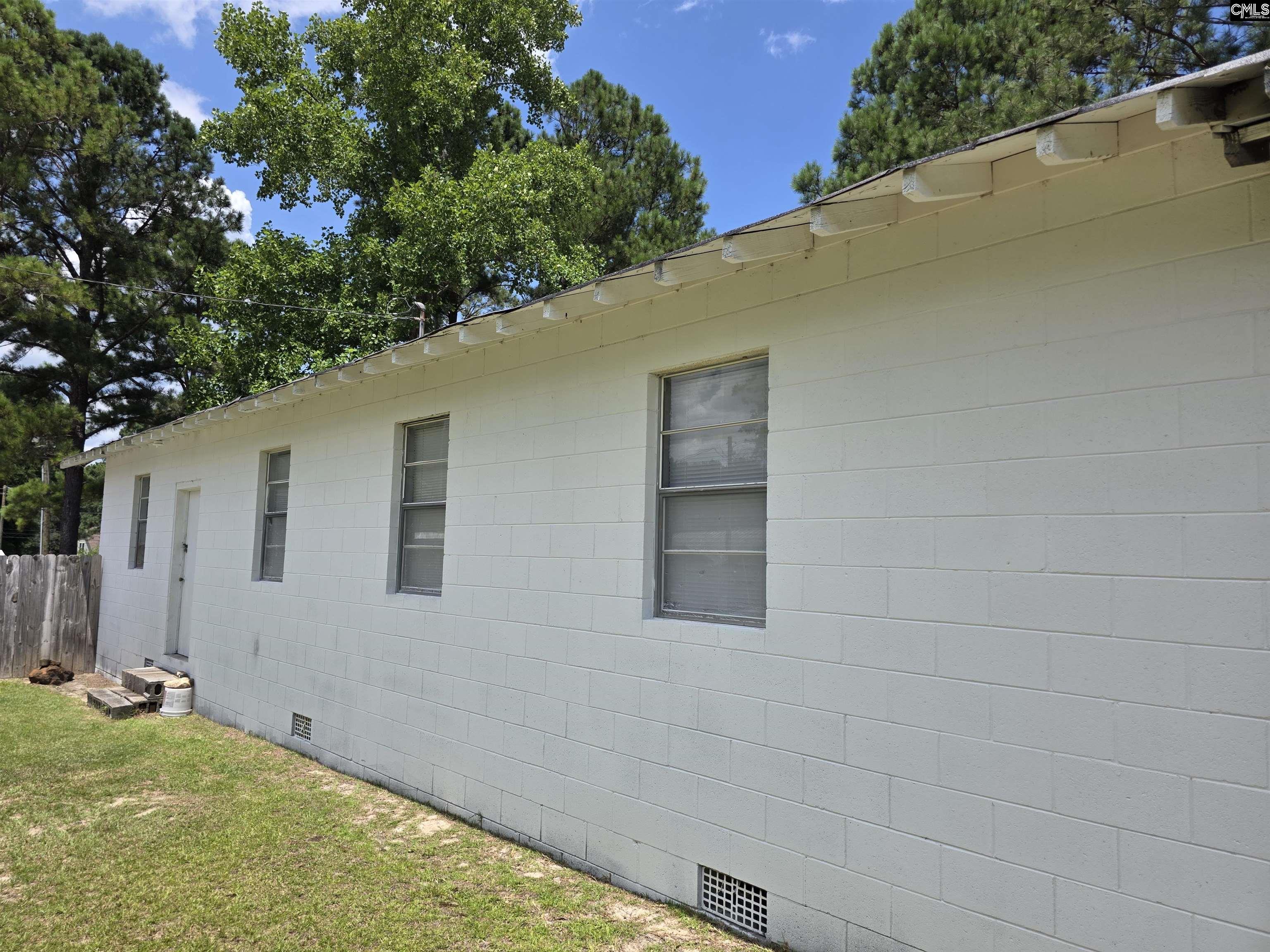 1355 Wildwood Lane Elgin, SC 29045