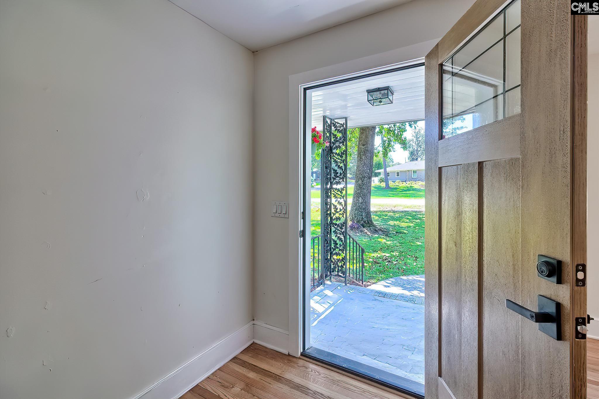 900 Michaelmas (aka M) Avenue, Cayce, South Carolina image 4