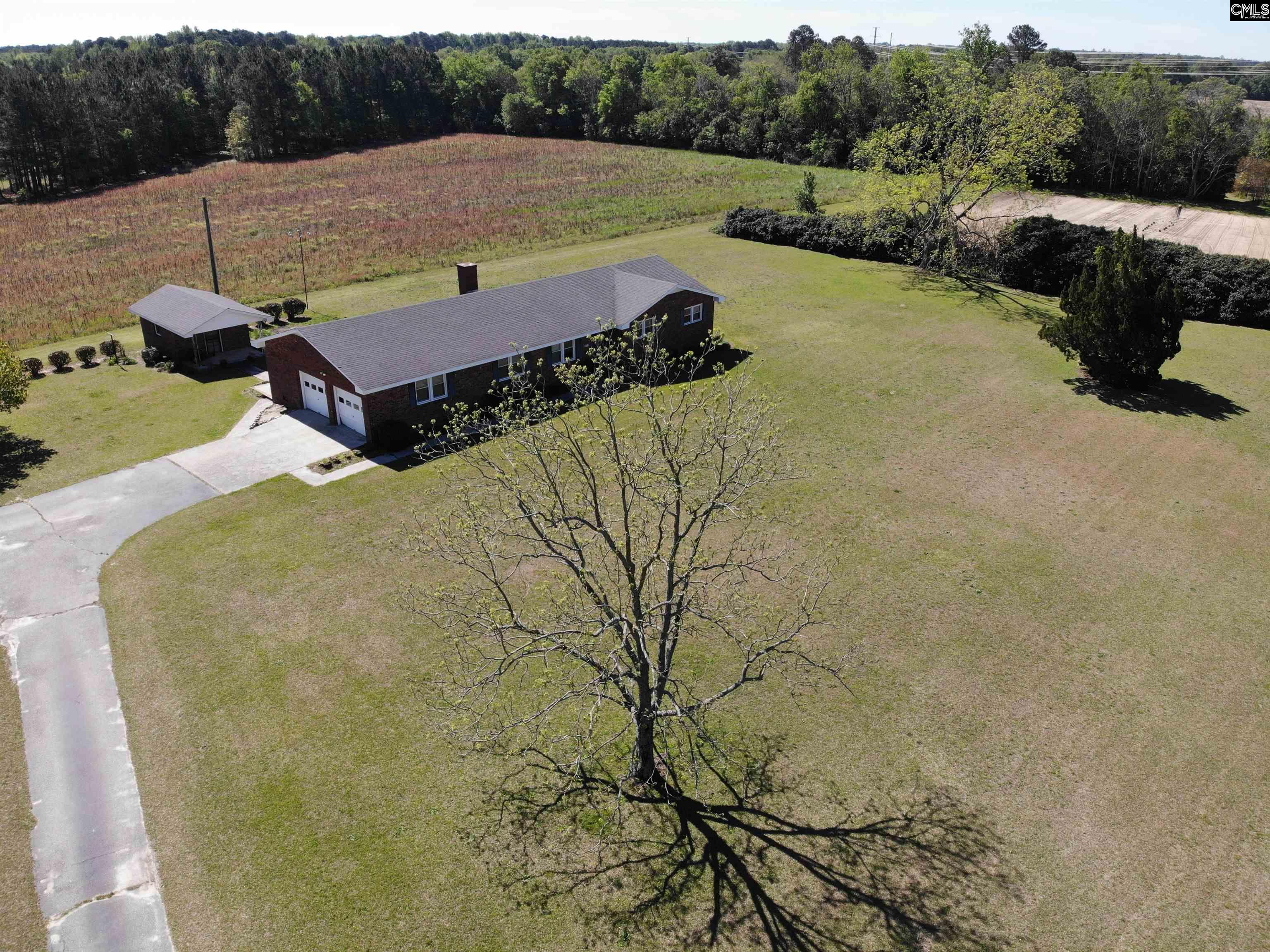 137 Horses Neck Road Swansea, SC 29160