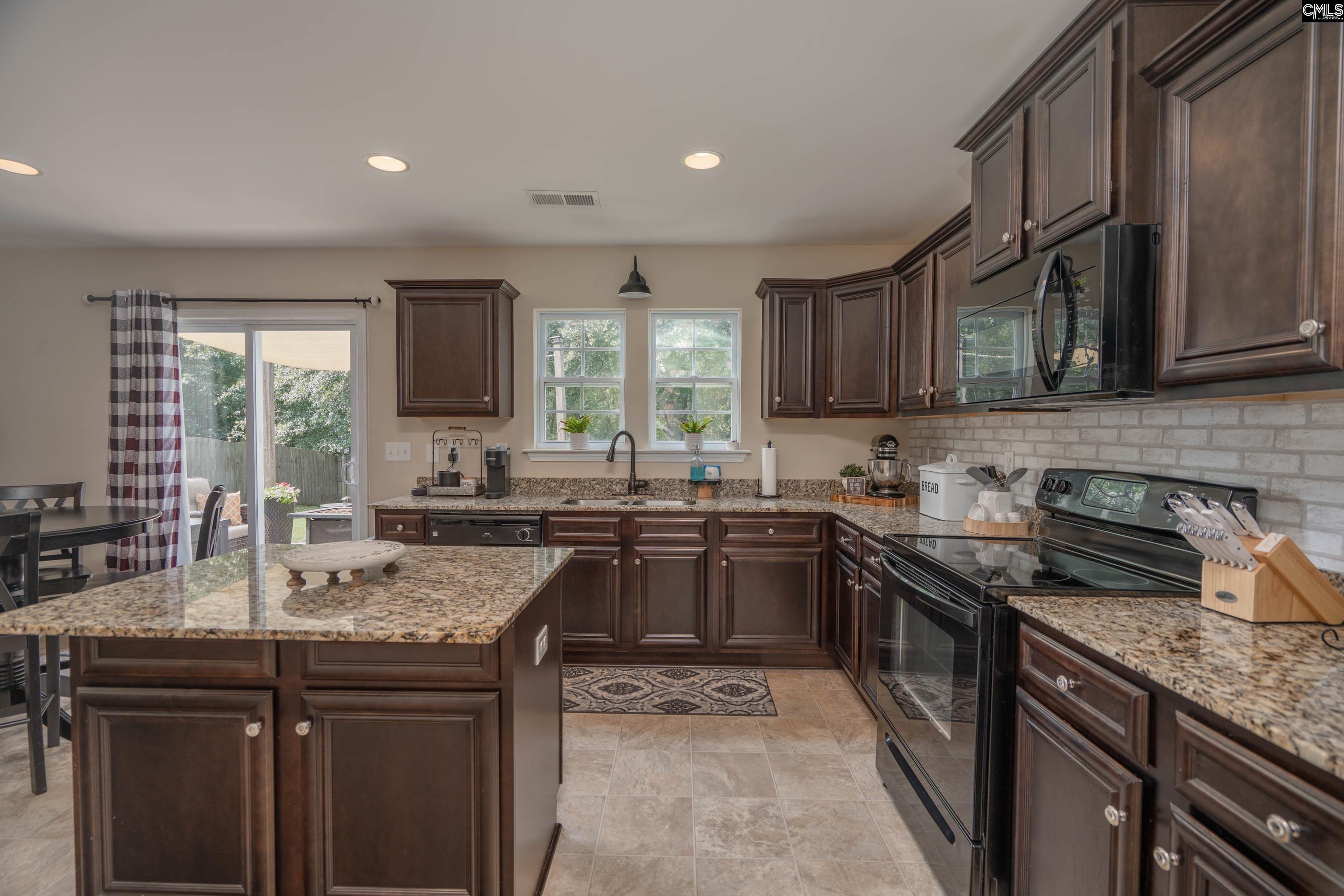 611 Colony Lakes Dr, Lexington, South Carolina image 9