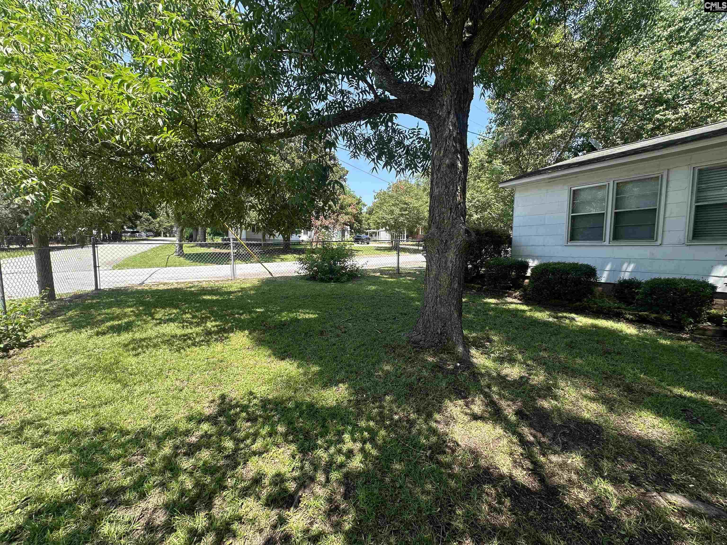 1624 Lewis Street, Camden, South Carolina image 3