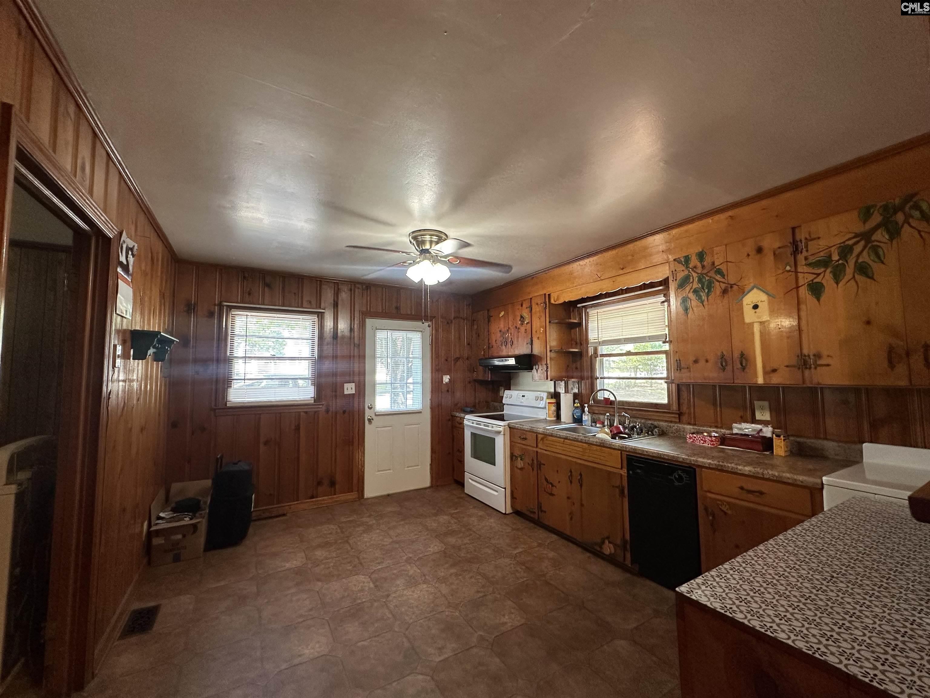 1624 Lewis Street, Camden, South Carolina image 6