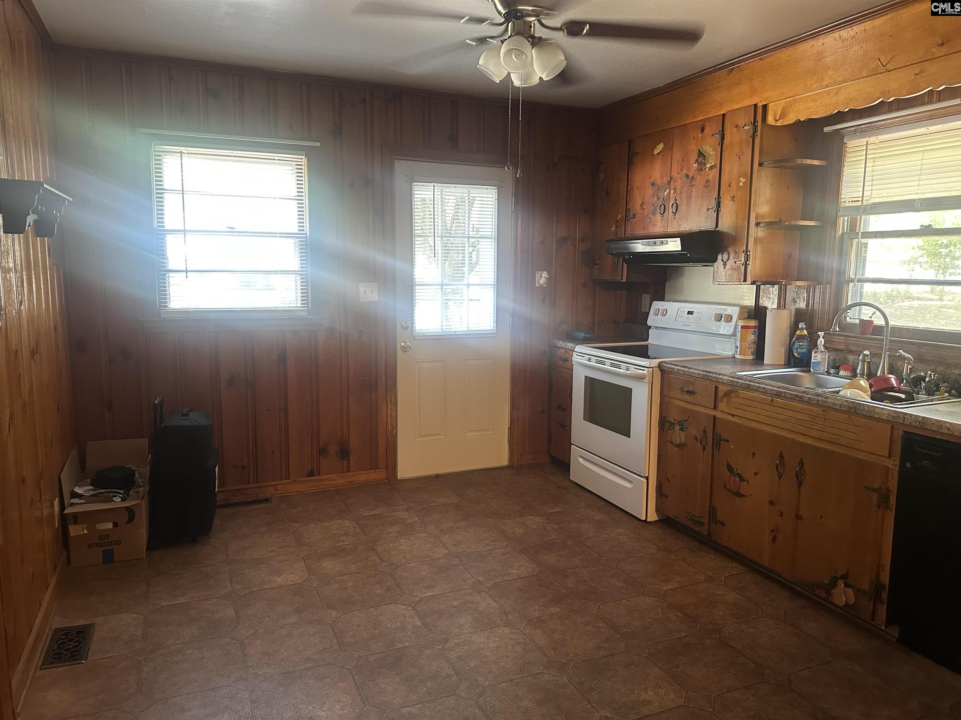 1624 Lewis Street, Camden, South Carolina image 8