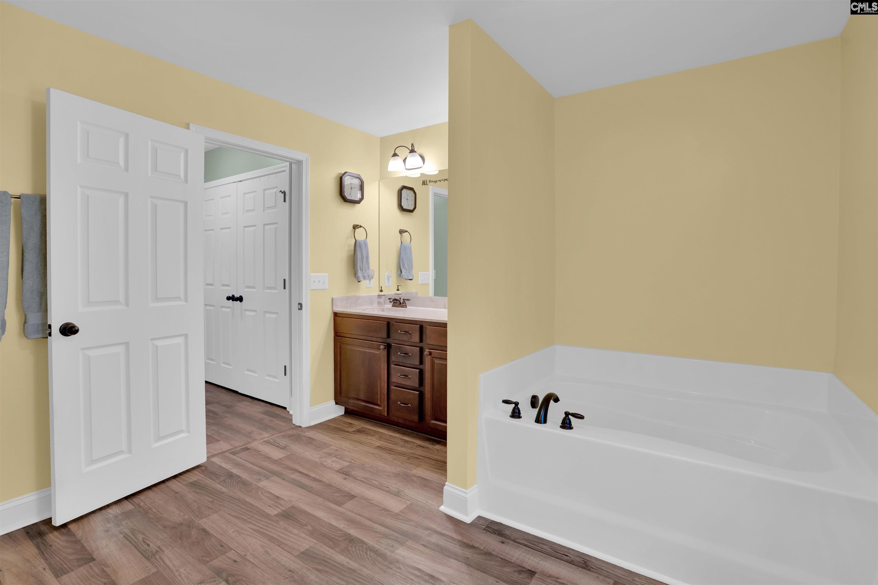 1140 Counts Ferry Road Lexington, SC 29072