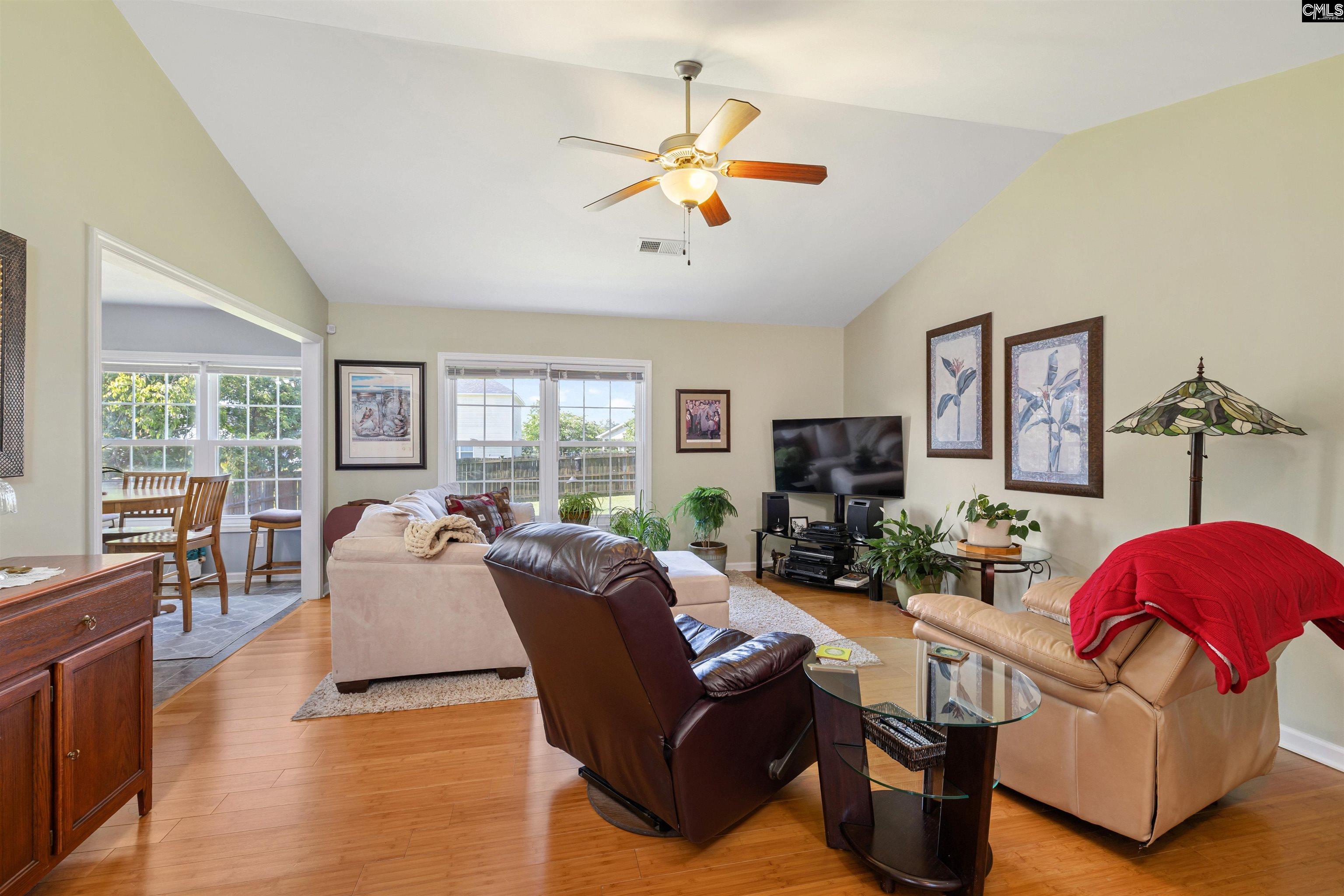 925 Farnsworth Drive, Hopkins, South Carolina image 13