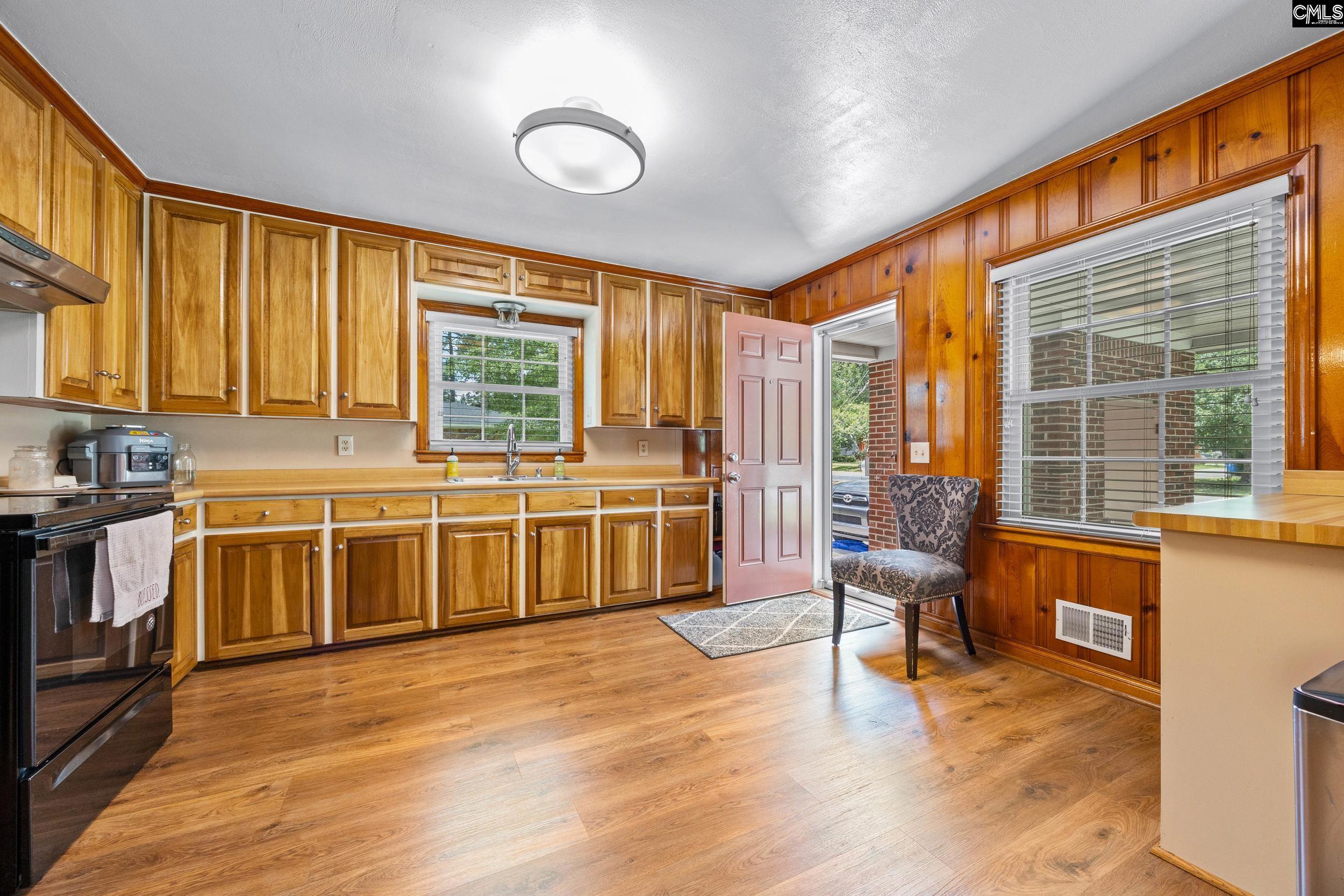 207 Woodhaven Road West Columbia, SC 29169-4639