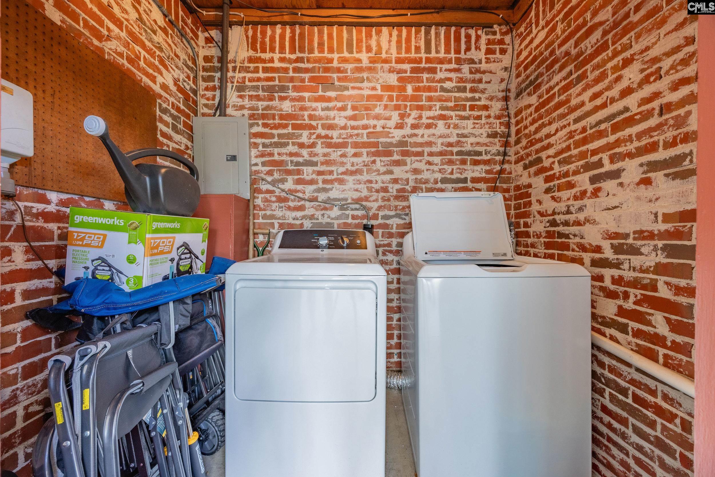207 Woodhaven Road West Columbia, SC 29169-4639