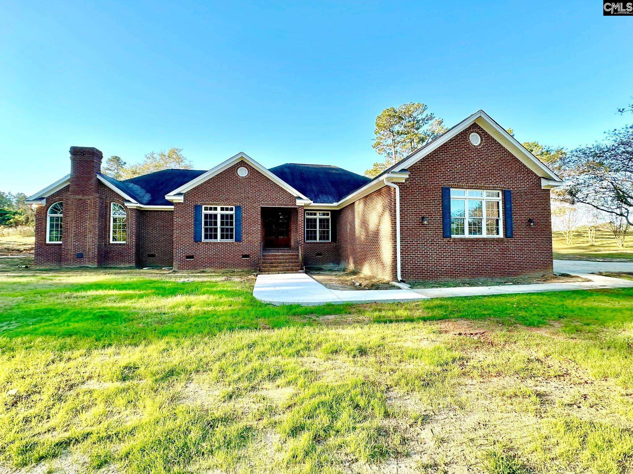 55 Longest Drive St. Matthews, SC 29135