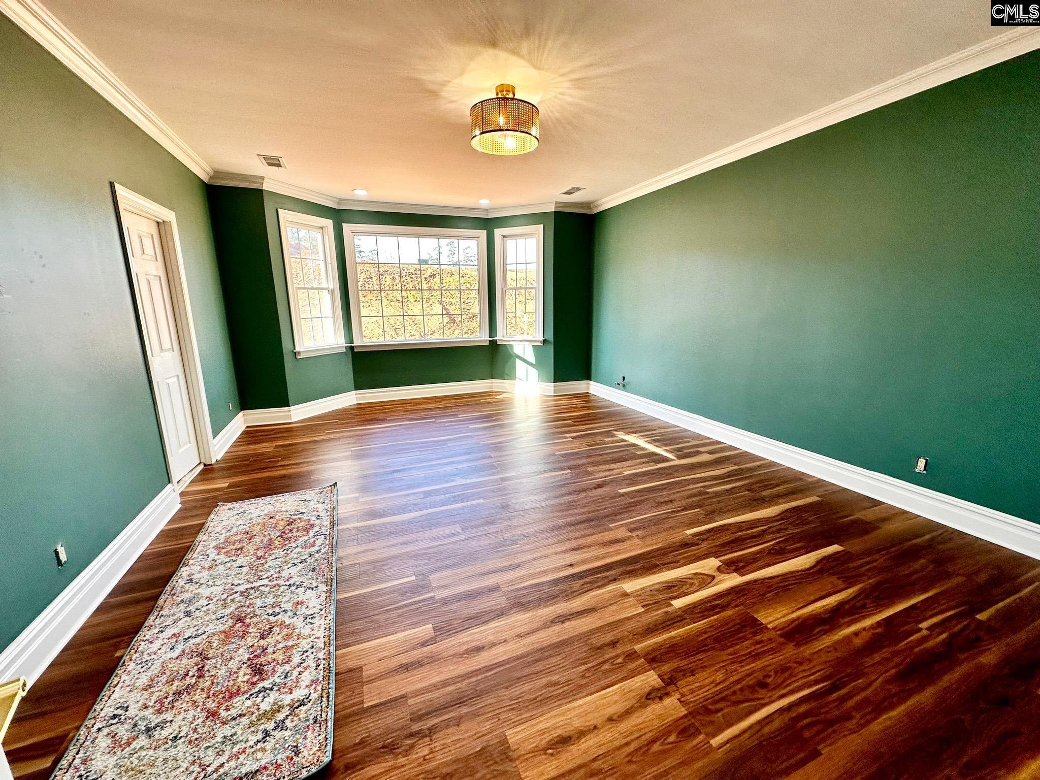 55 Longest Drive St. Matthews, SC 29135