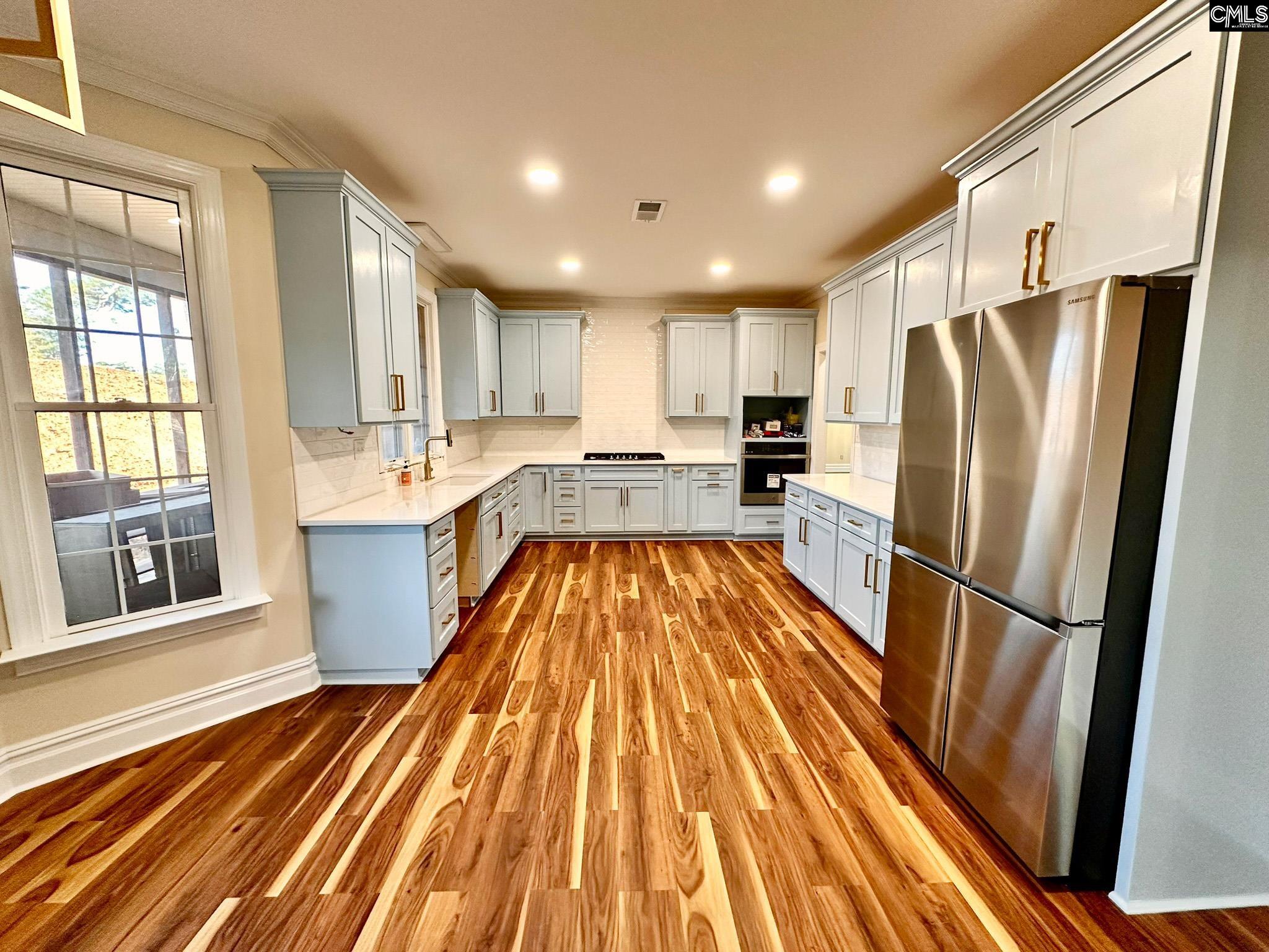 55 Longest Drive St. Matthews, SC 29135