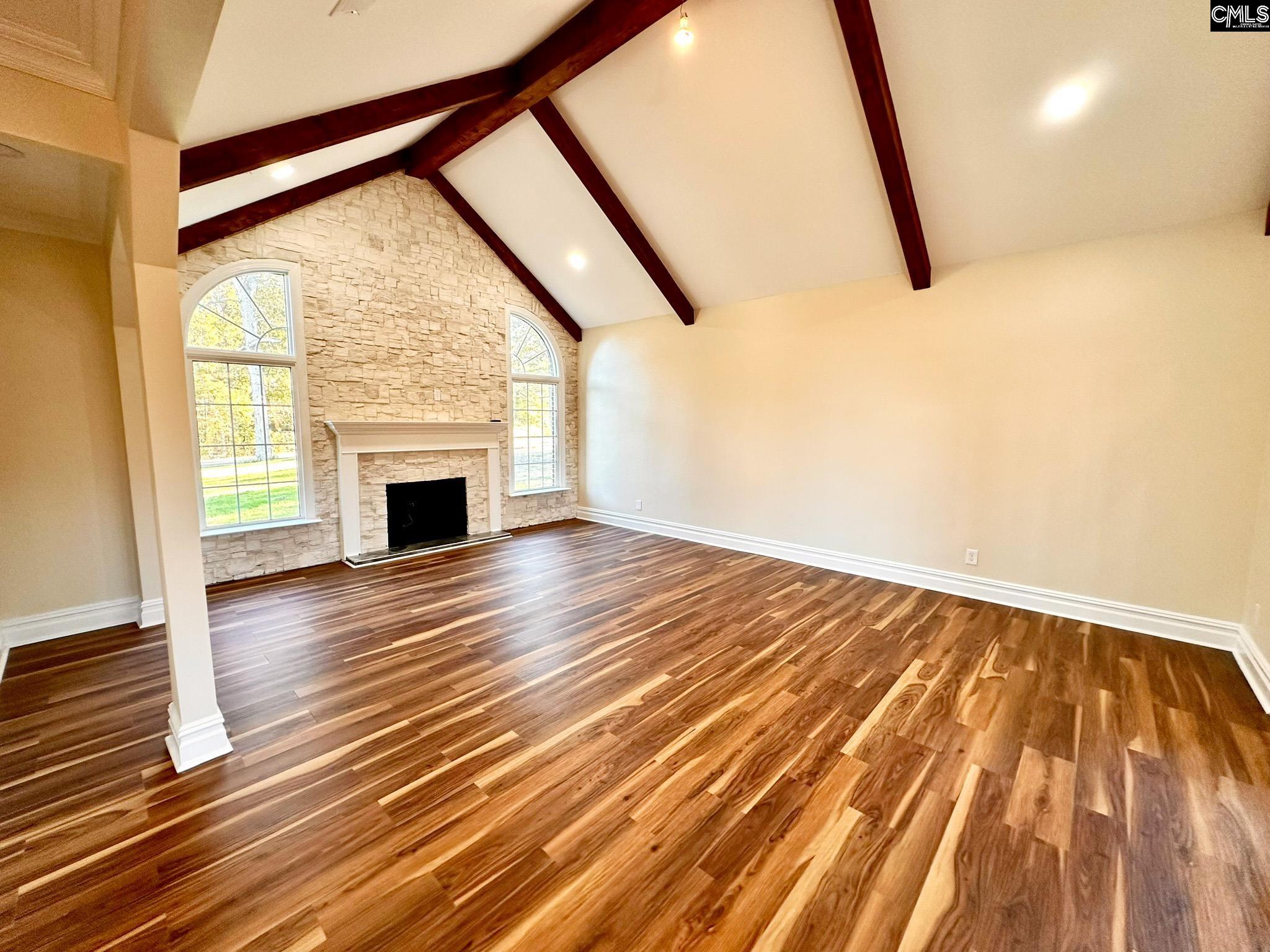 55 Longest Drive St. Matthews, SC 29135