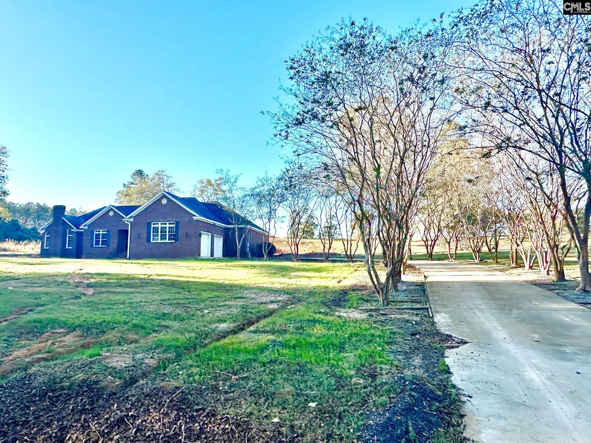 55 Longest Drive St. Matthews, SC 29135