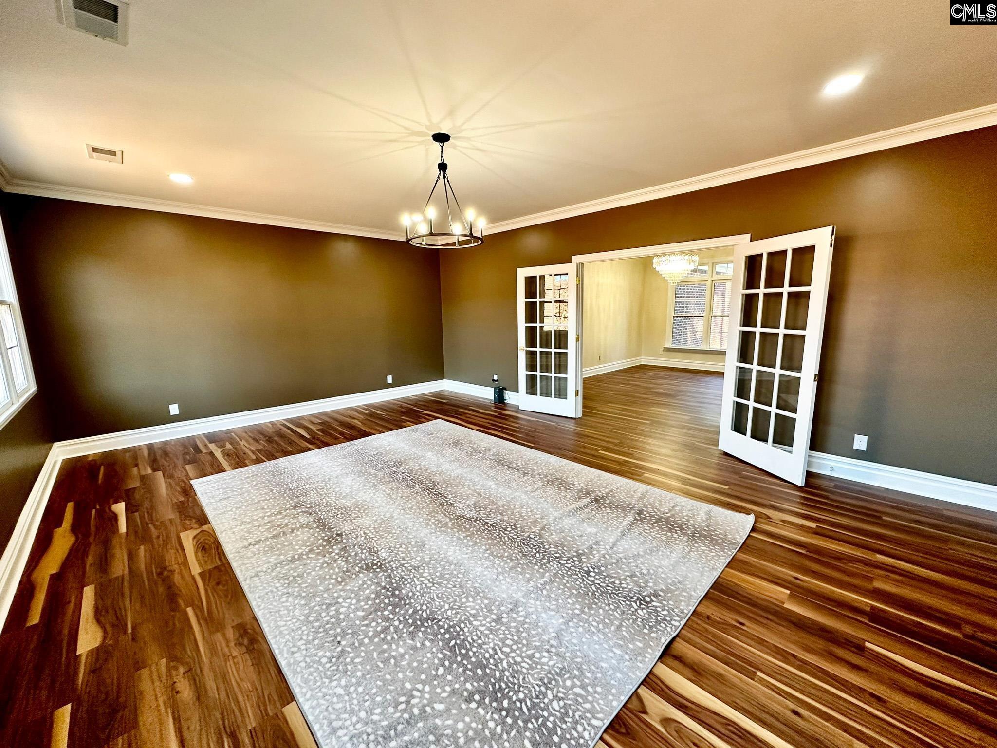 55 Longest Drive St. Matthews, SC 29135