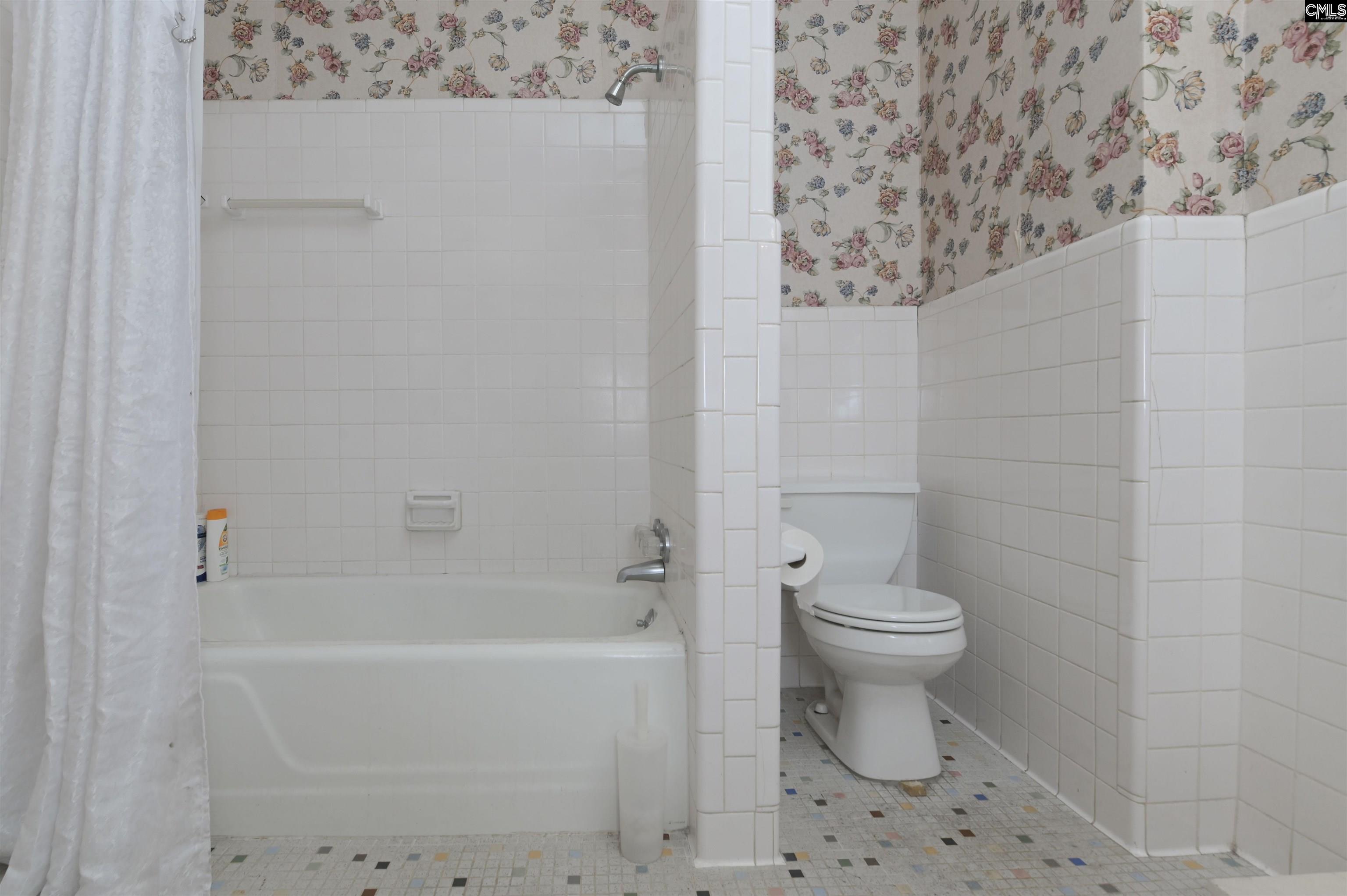 1902 Bridge Street St. Matthews, SC 29135