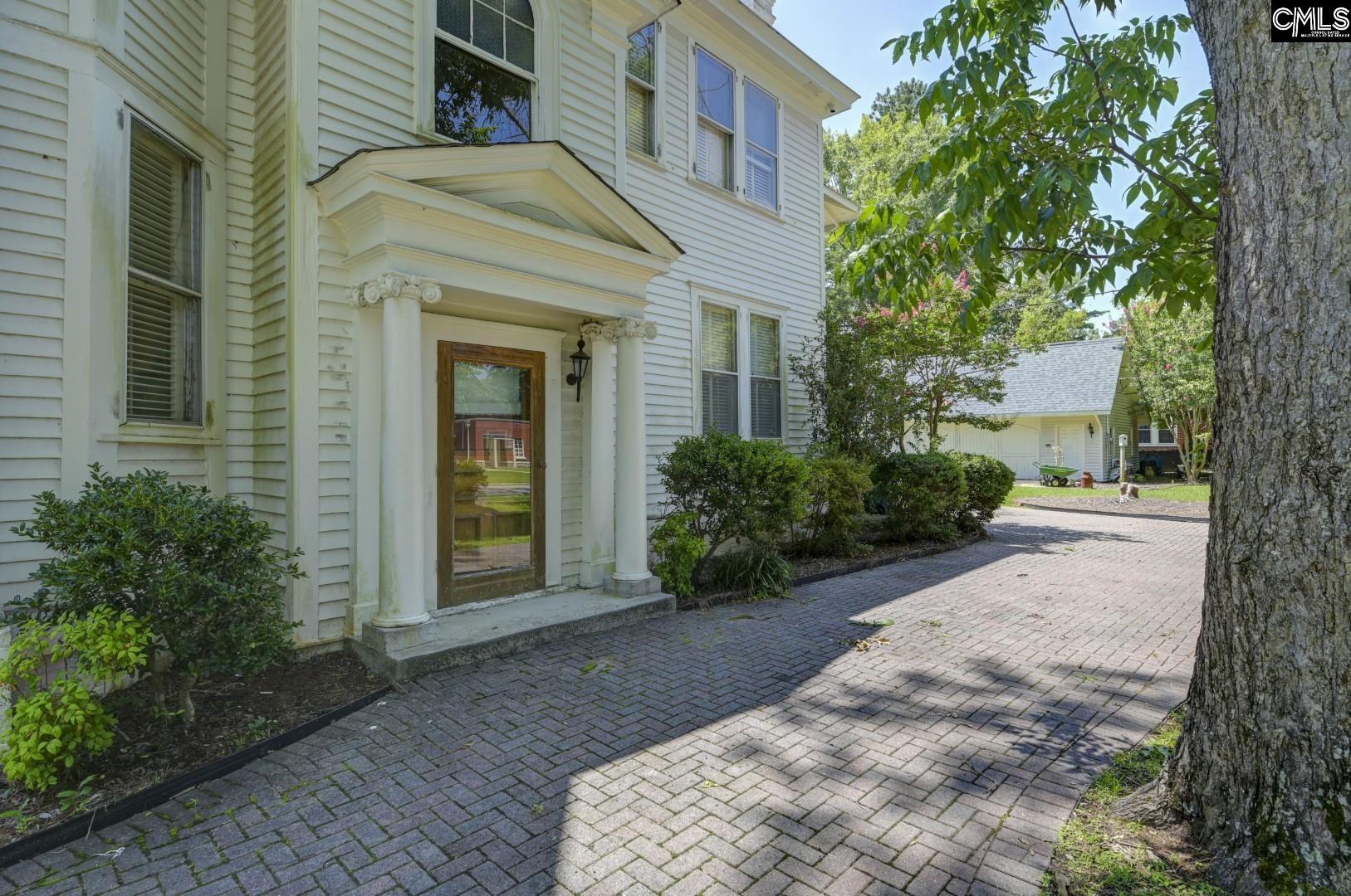 1902 Bridge Street St. Matthews, SC 29135